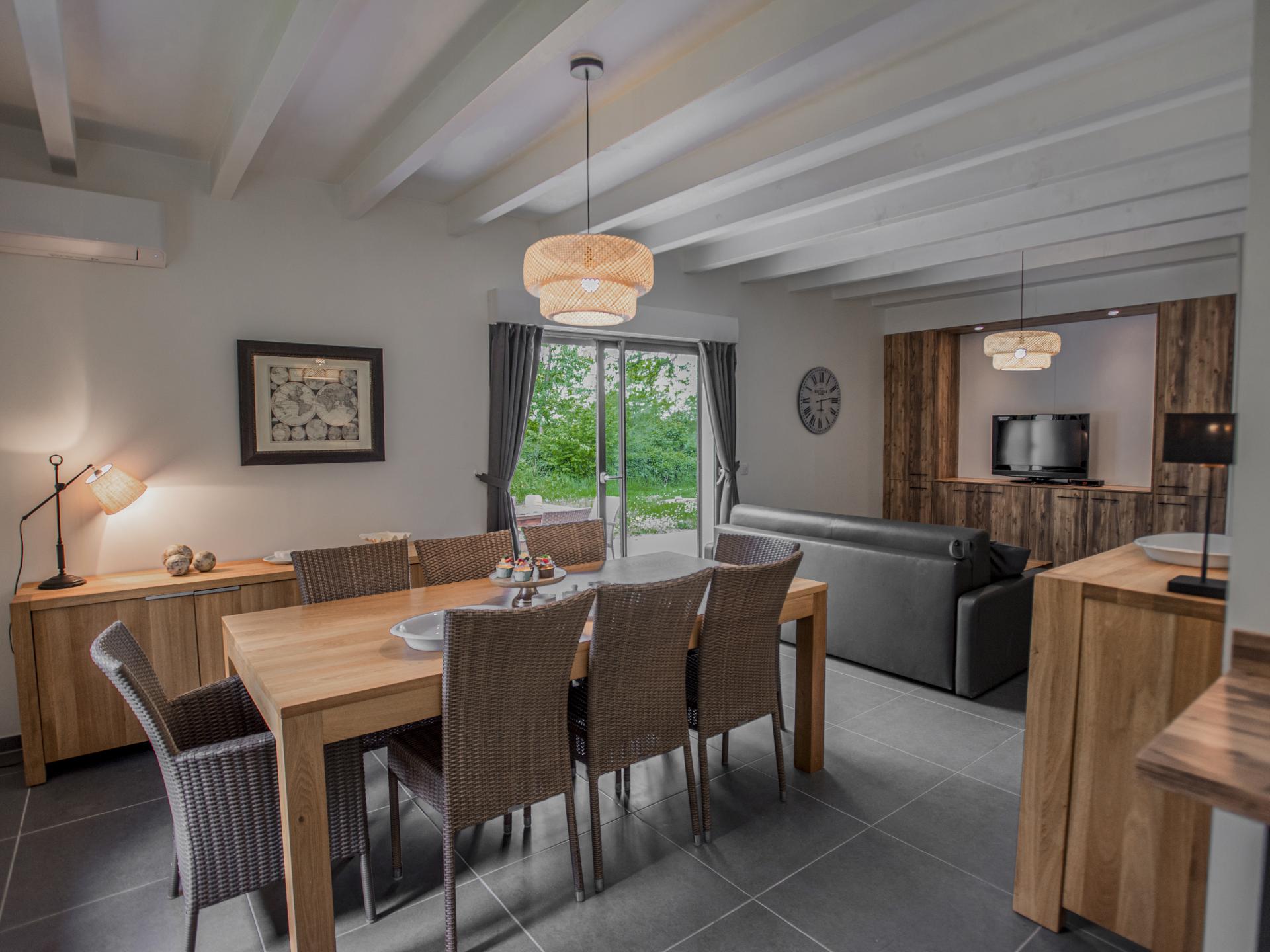 Op 750m van het centrum: Modern vakantiehuis in Lacapelle Marival - foto 8