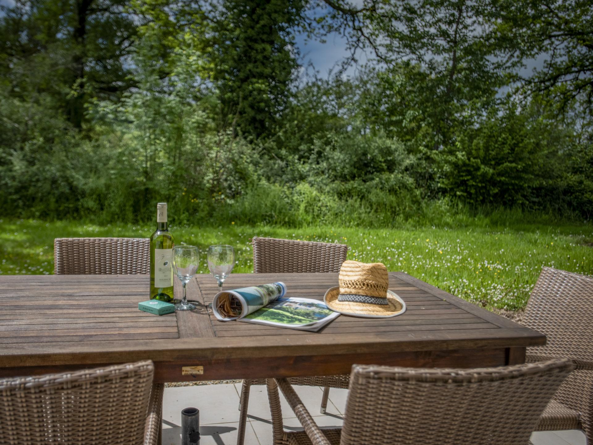 Op 750m van het centrum: Modern vakantiehuis in Lacapelle Marival - foto 29