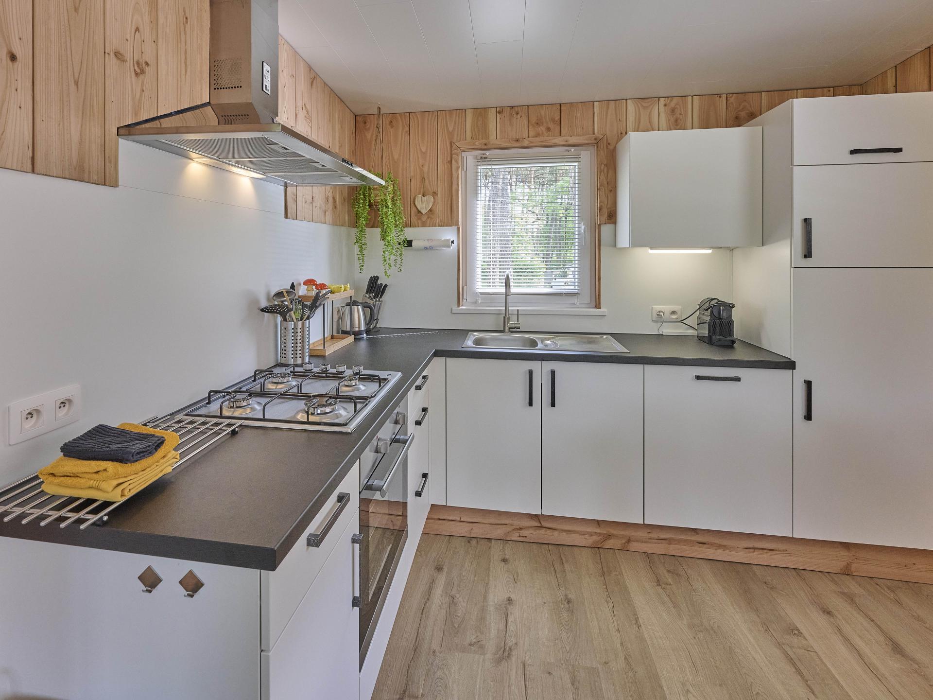 4-persoons vrijstaand chalet in het centrum van Bocholt - foto 18