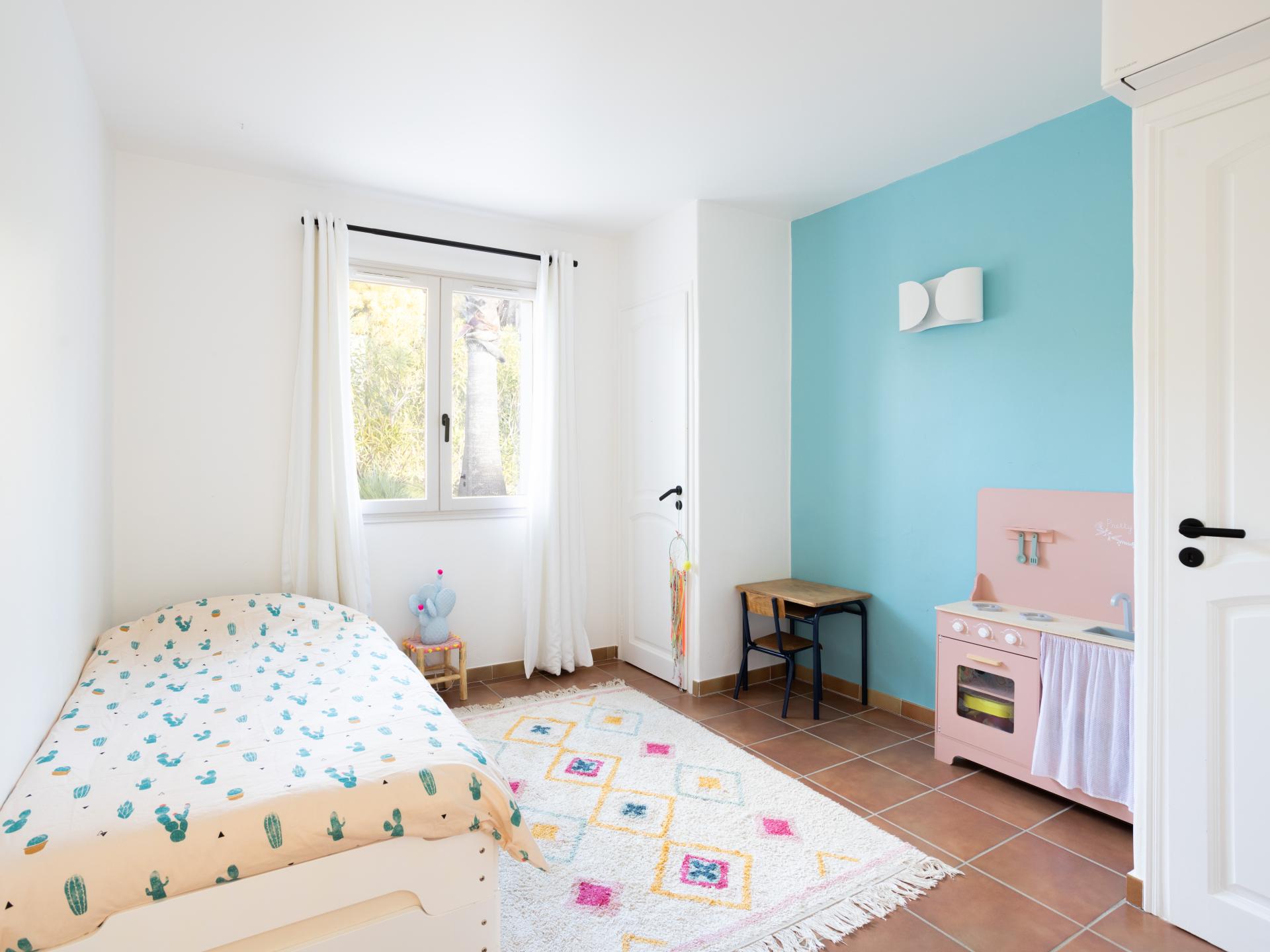 Vrijstaand vakantiehuis in Les Issambres met zeezicht en zwembad - foto 20