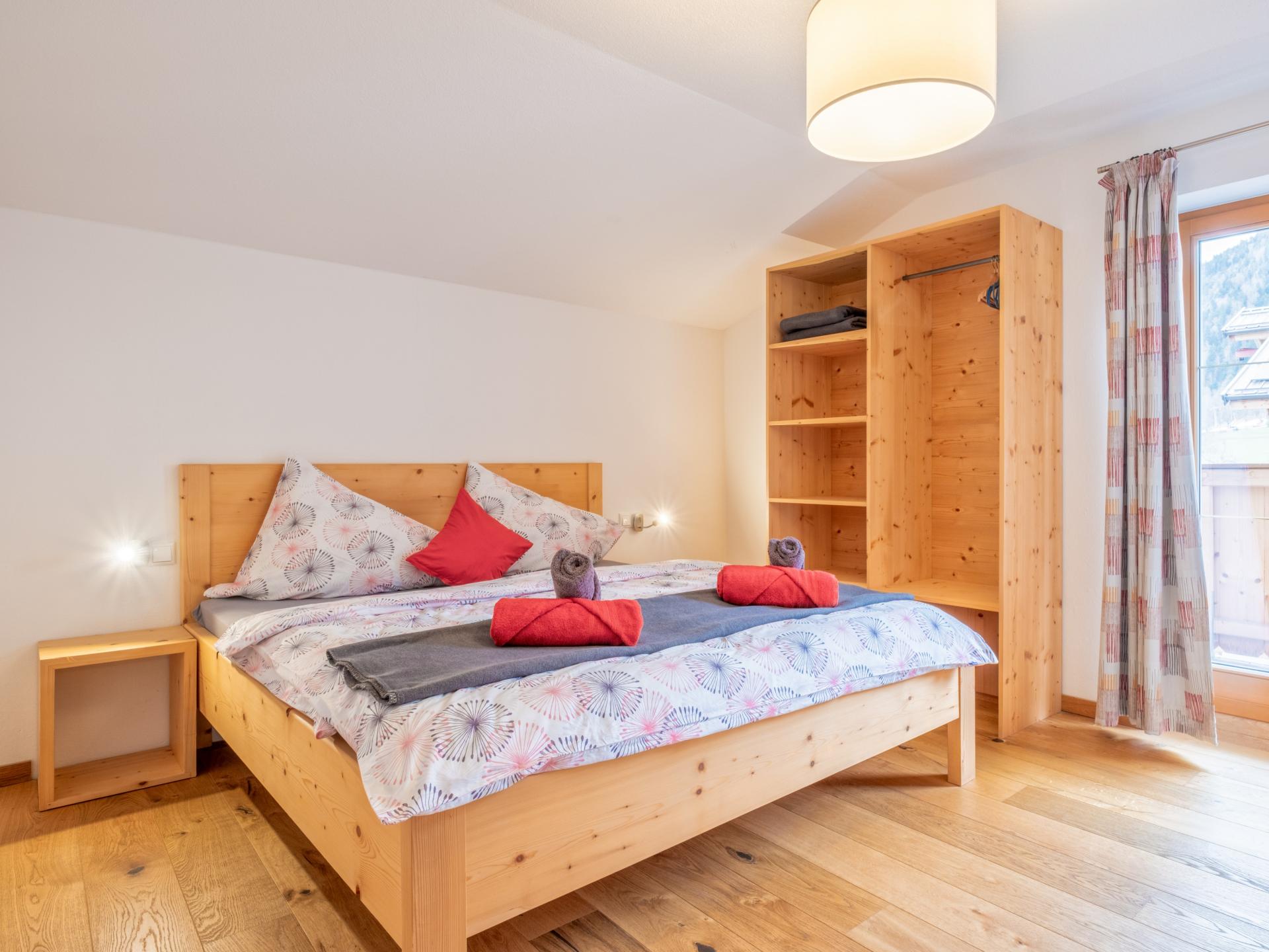 Ruim appartement voor 15 personen op werkende boerderij, vlakbij de skilift - foto 10