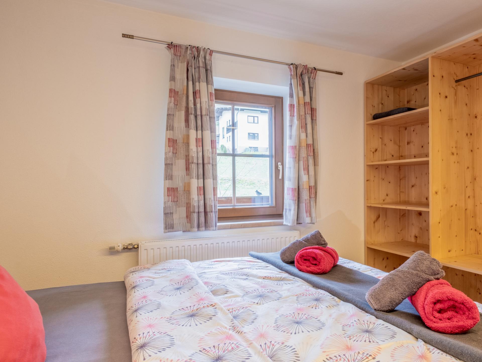 Ruim appartement voor 15 personen op werkende boerderij, vlakbij de skilift - foto 22