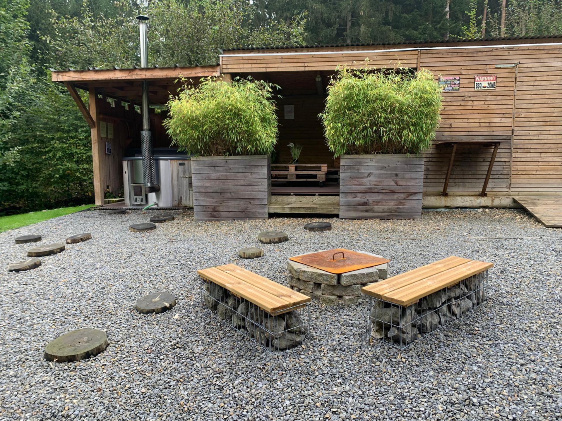 Vrijstaand ecovriendelijk vakantiehuis met hottub in Durbuy - foto 17