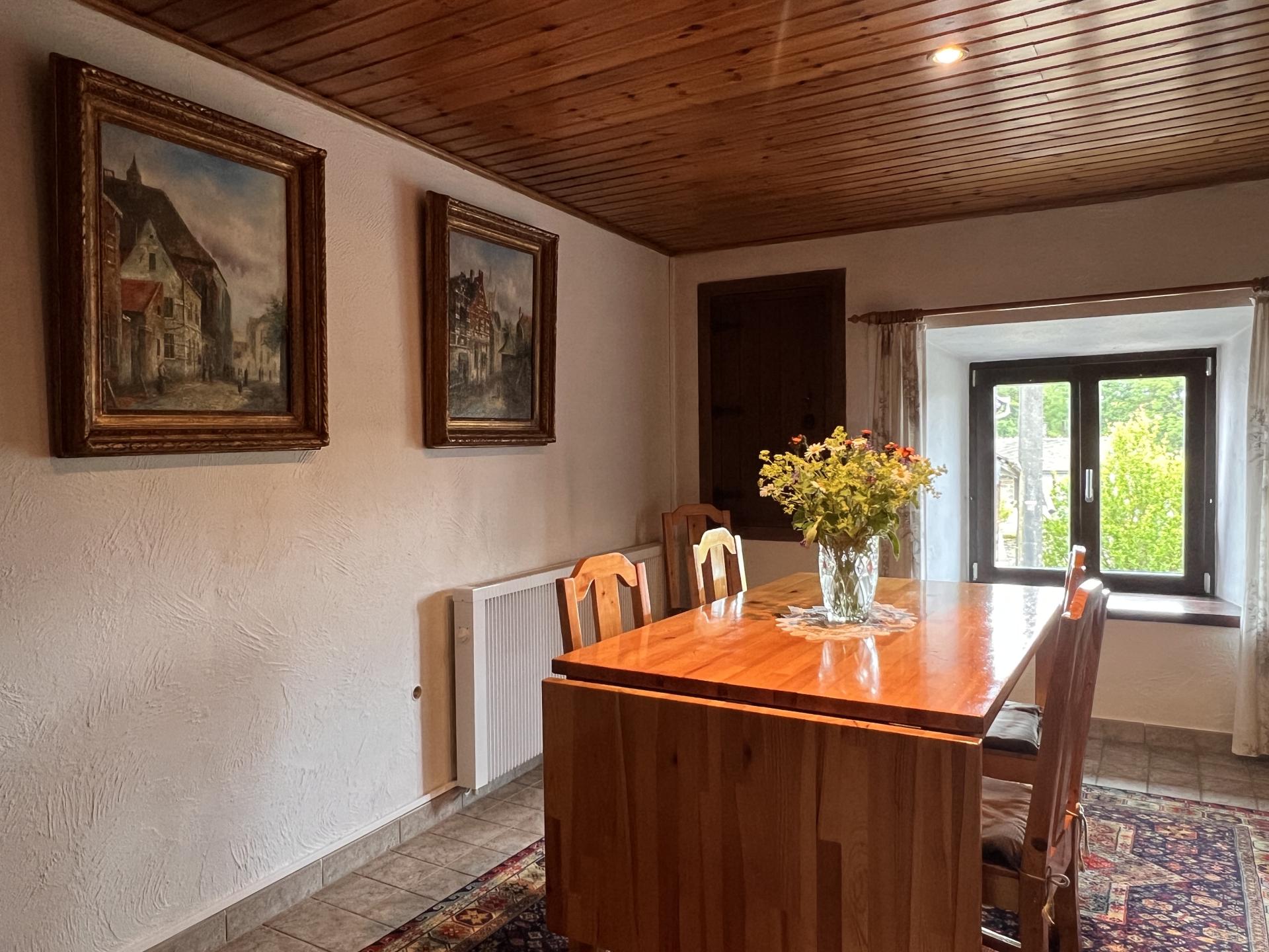 Knus vakantiehuis met houtkachel en grote tuin aan de bosrand bij Trois-Ponts - foto 21