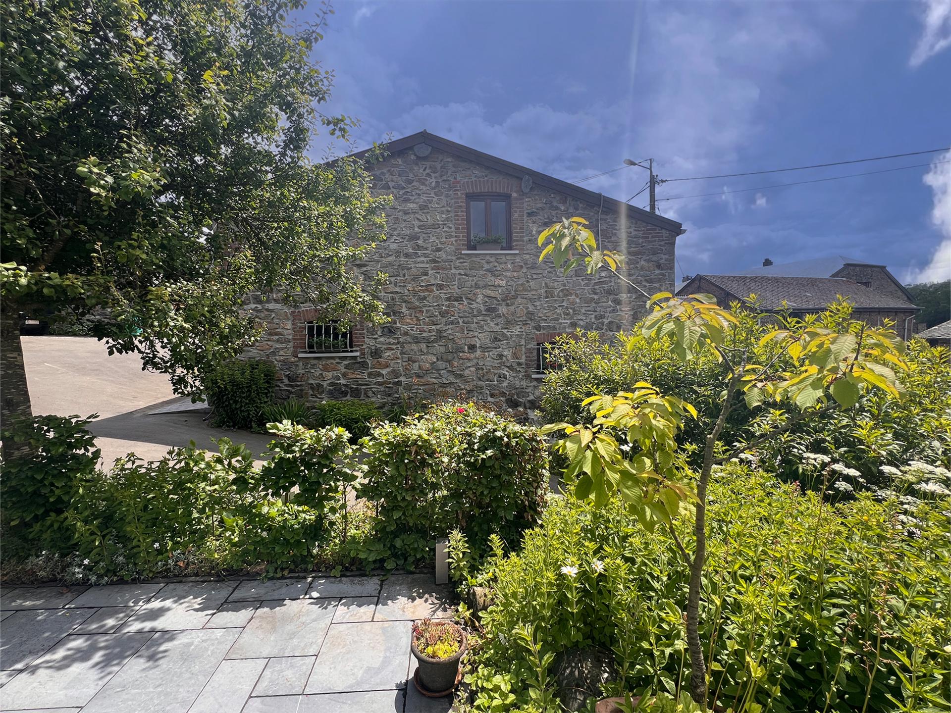 Knus vakantiehuis met houtkachel en grote tuin aan de bosrand bij Trois-Ponts - foto 30