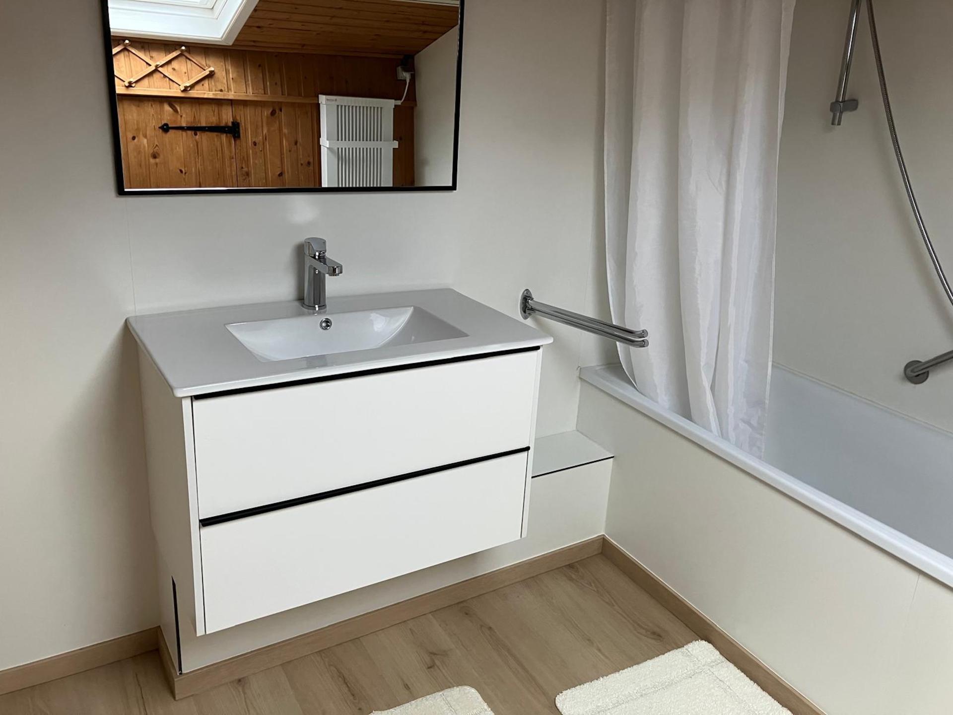 Knus vakantiehuis met houtkachel en grote tuin aan de bosrand bij Trois-Ponts - foto 10