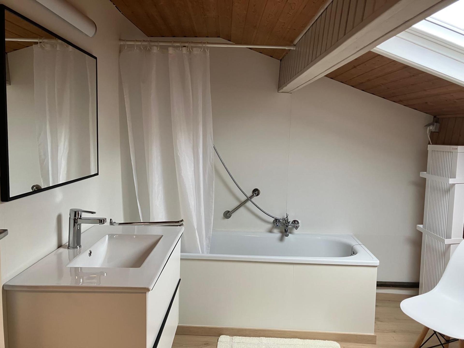 Knus vakantiehuis met houtkachel en grote tuin aan de bosrand bij Trois-Ponts - foto 49