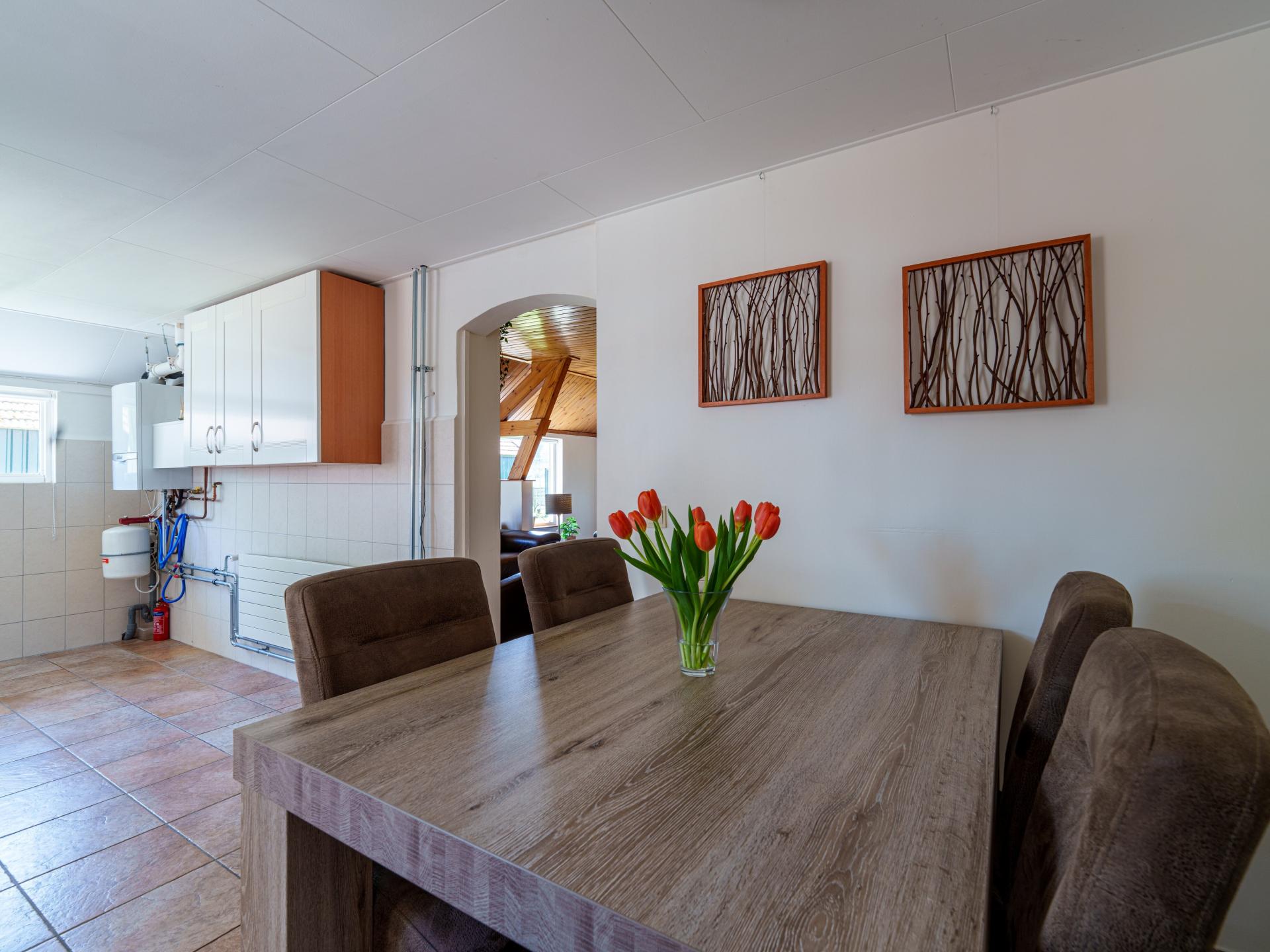 Landelijk vakantiehuis in Knegsel met uitzicht op bos en weilanden - foto 5