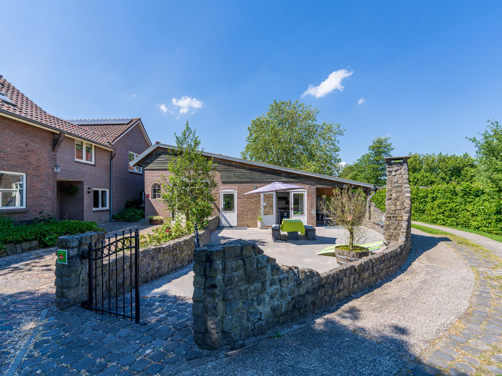 Groepswoning 't Grootenhuis: sauna, zwemspa en speelparadijs in Olst - foto 17