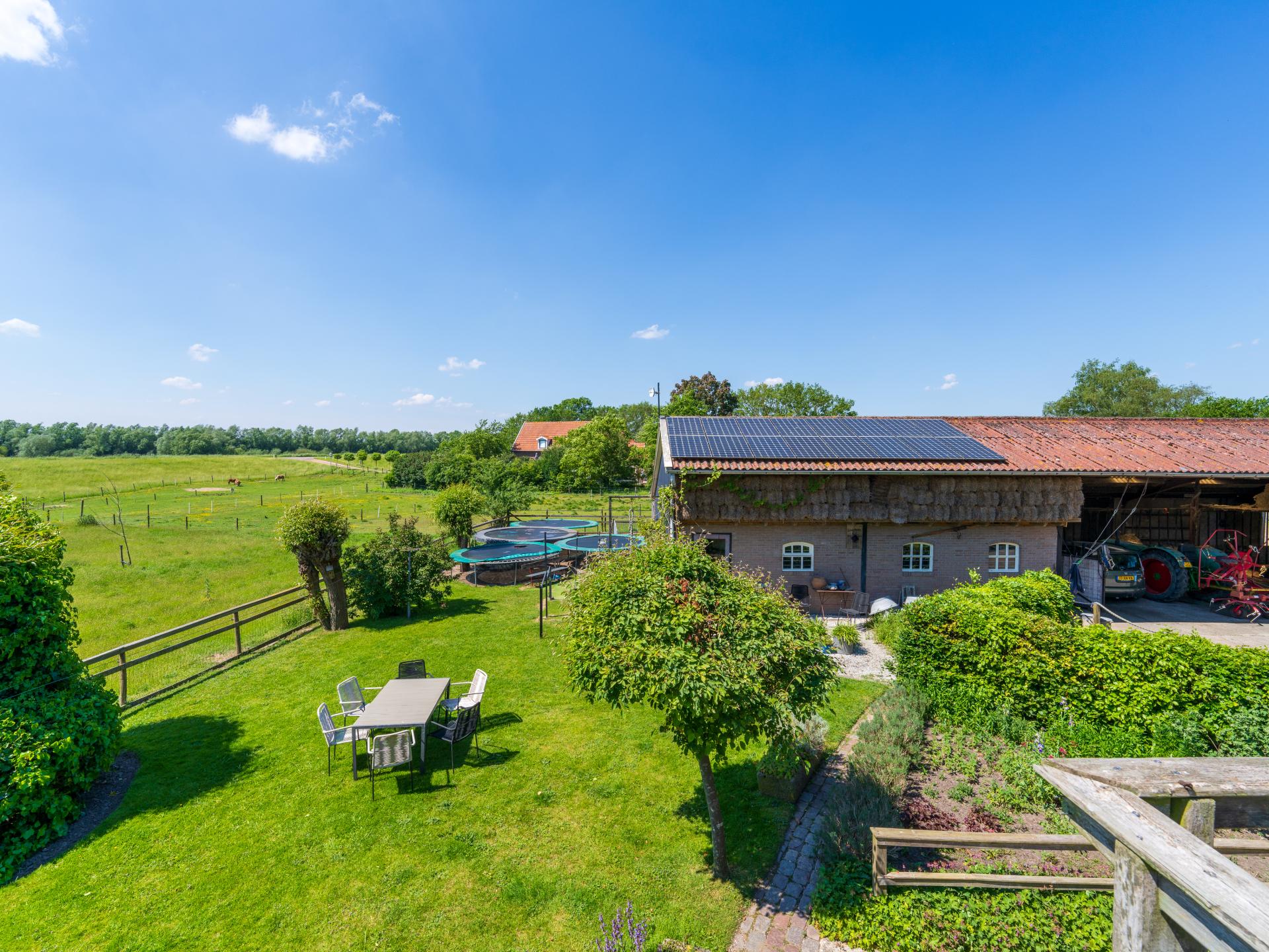Groepswoning 't Grootenhuis: sauna, zwemspa en speelparadijs in Olst - foto 9