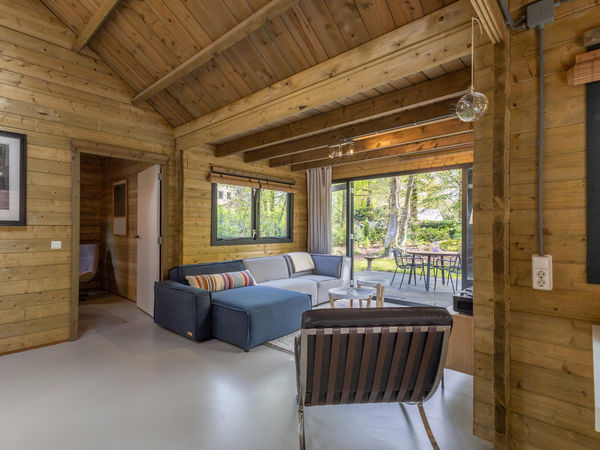 Elegant houten vakantiehuis aan de bosrand in Soesterberg - foto 6