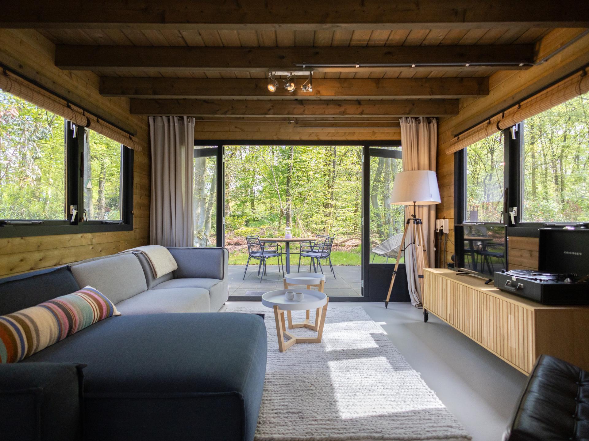 Elegant houten vakantiehuis aan de bosrand in Soesterberg - foto 34