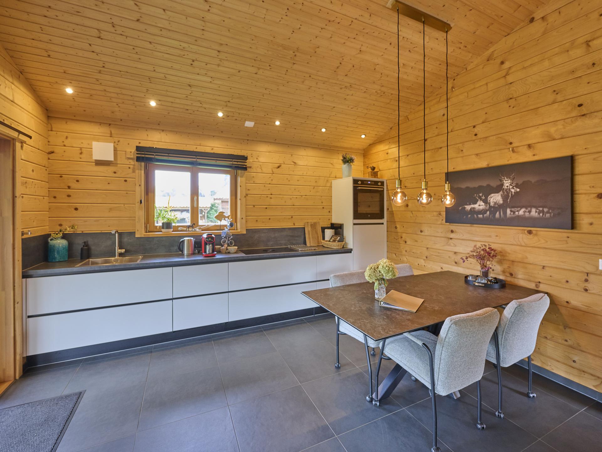 Sfeervol Finse woning met panoramisch uitzicht in Limburgse natuur - foto 5
