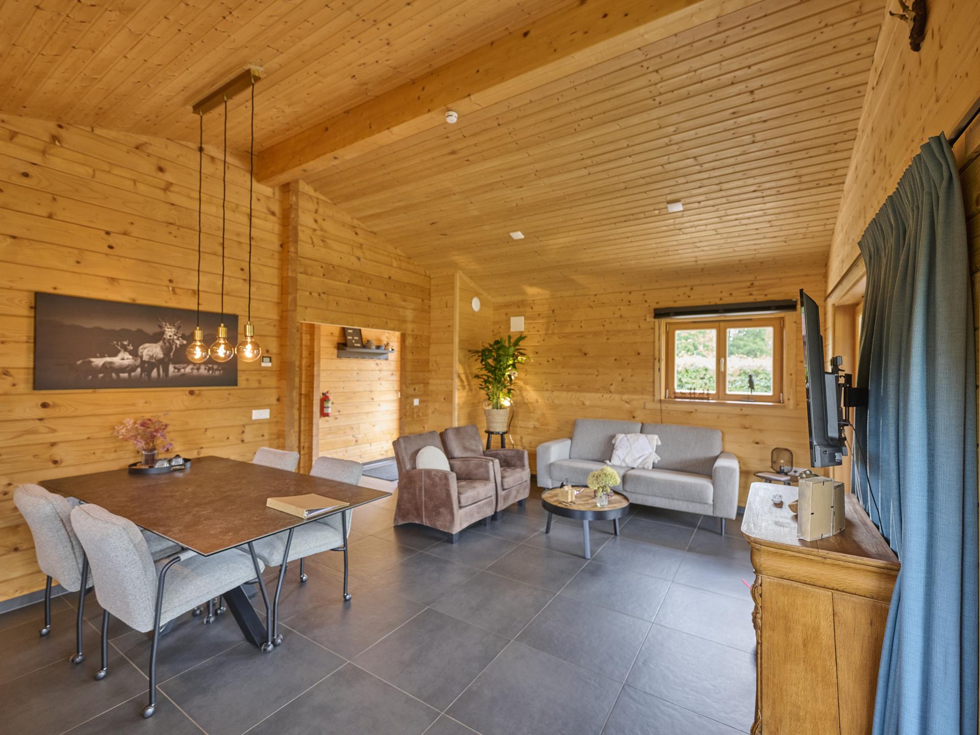 Sfeervol Finse woning met panoramisch uitzicht in Limburgse natuur - foto 4