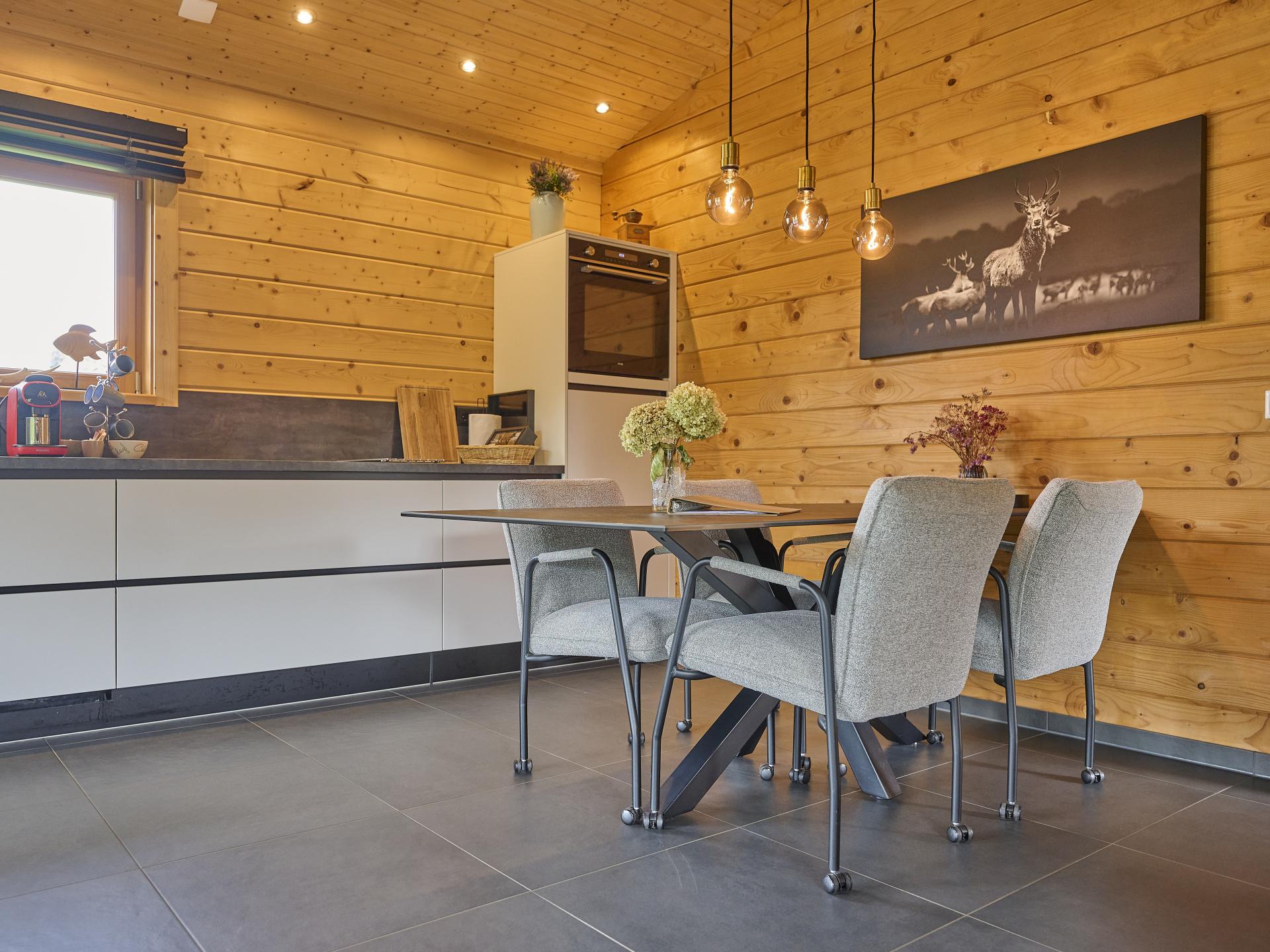 Sfeervol Finse woning met panoramisch uitzicht in Limburgse natuur - foto 9