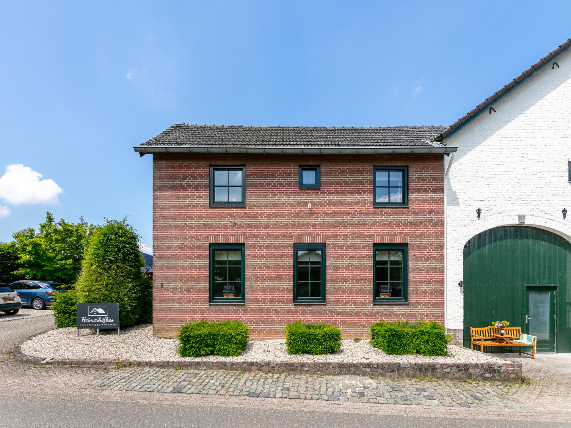Luxe boerderijappartement met zonnig terras in heuvelachtig Klimmen - foto 47