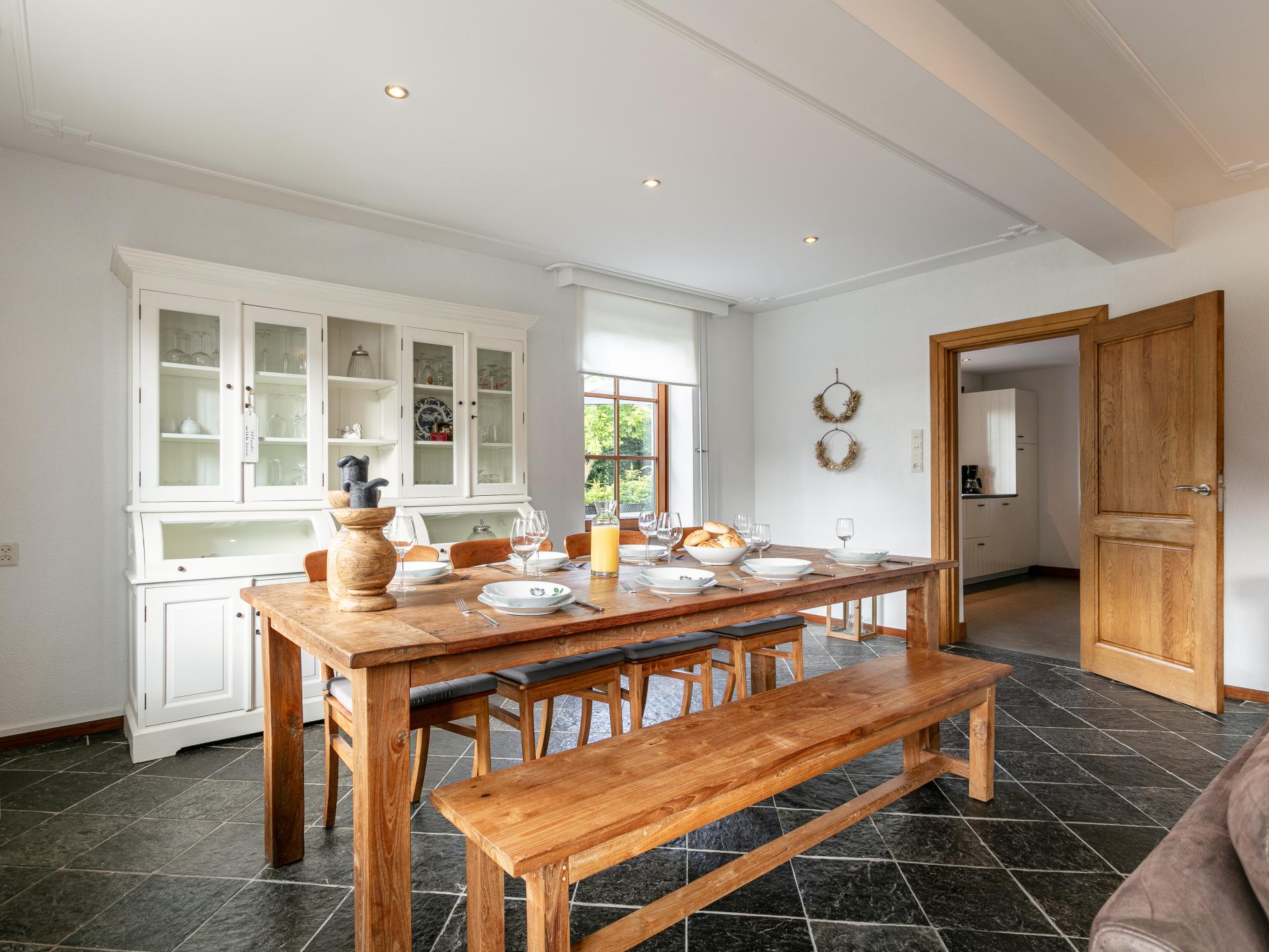 Luxe boerderijappartement met zonnig terras in heuvelachtig Klimmen - foto 3