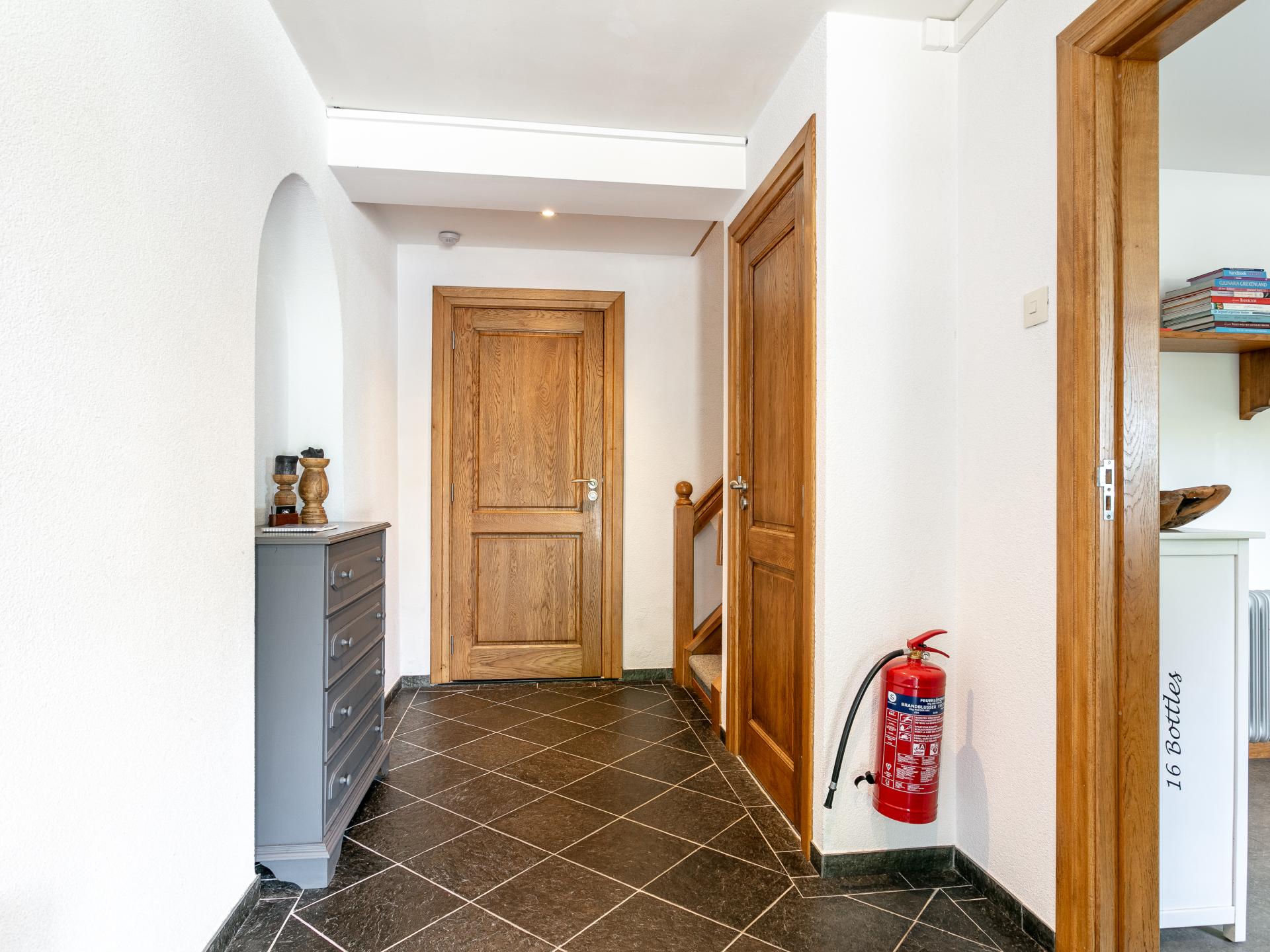 Luxe boerderijappartement met zonnig terras in heuvelachtig Klimmen - foto 20