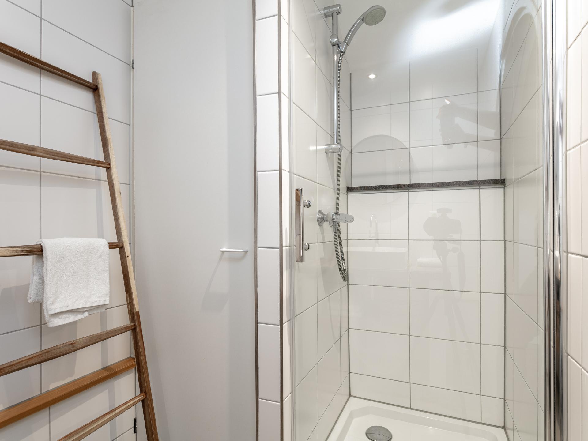 Luxe boerderijappartement met zonnig terras in heuvelachtig Klimmen - foto 29