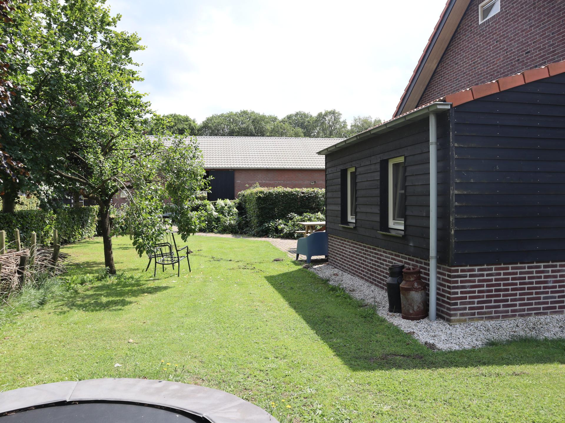 Landelijk vakantiehuis aan bosrand met 2 badkamers en omheinde tuin - foto 36
