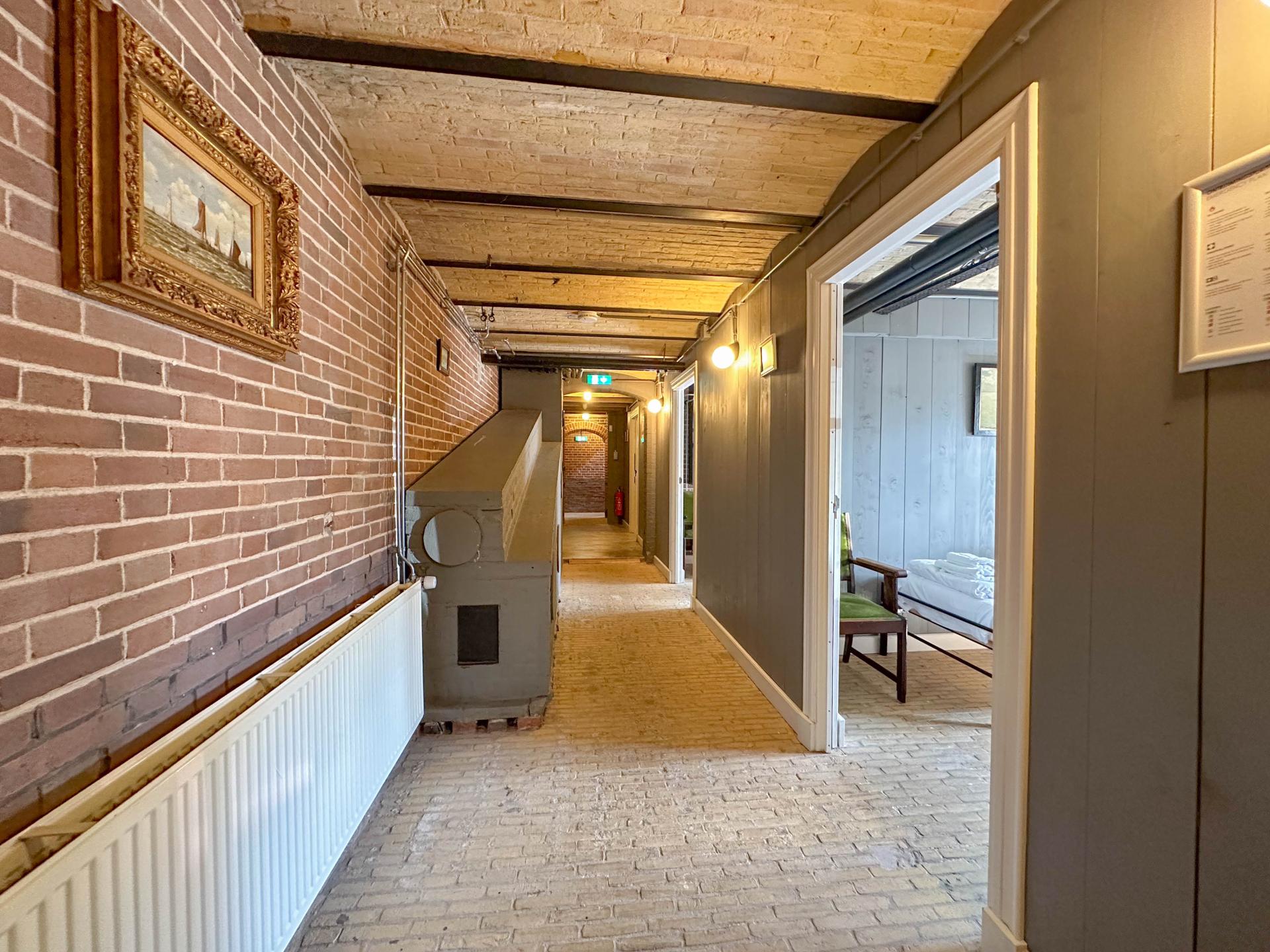 Historisch weeshuis in hartje Enkhuizen voor 18 personen - foto 19