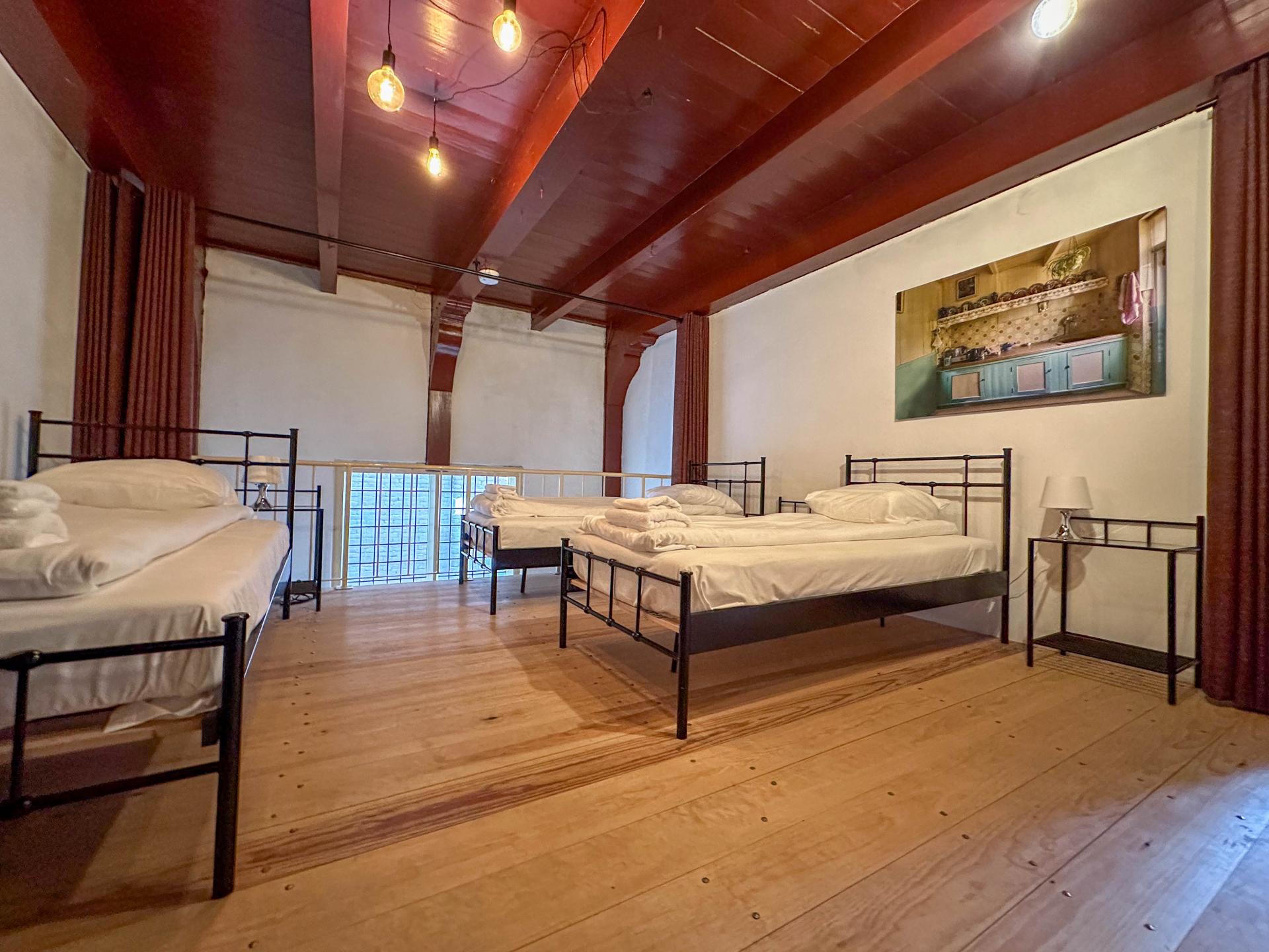Historisch weeshuis in hartje Enkhuizen – unieke groepsaccommodatie voor 14 personen - foto 24