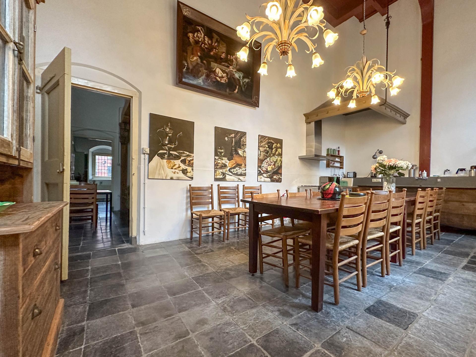 Historisch weeshuis in hartje Enkhuizen – unieke groepsaccommodatie voor 14 personen - foto 6