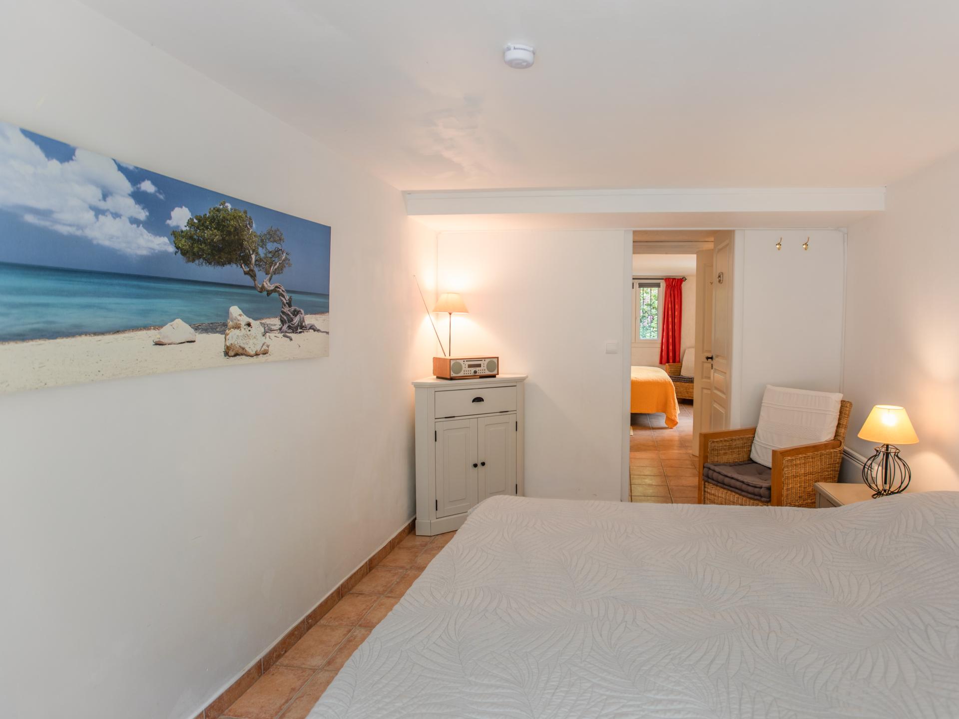 Vrijstaand huis in het bos bij Nans-les-Pins met 3 slaapkamers en terrassen - foto 20