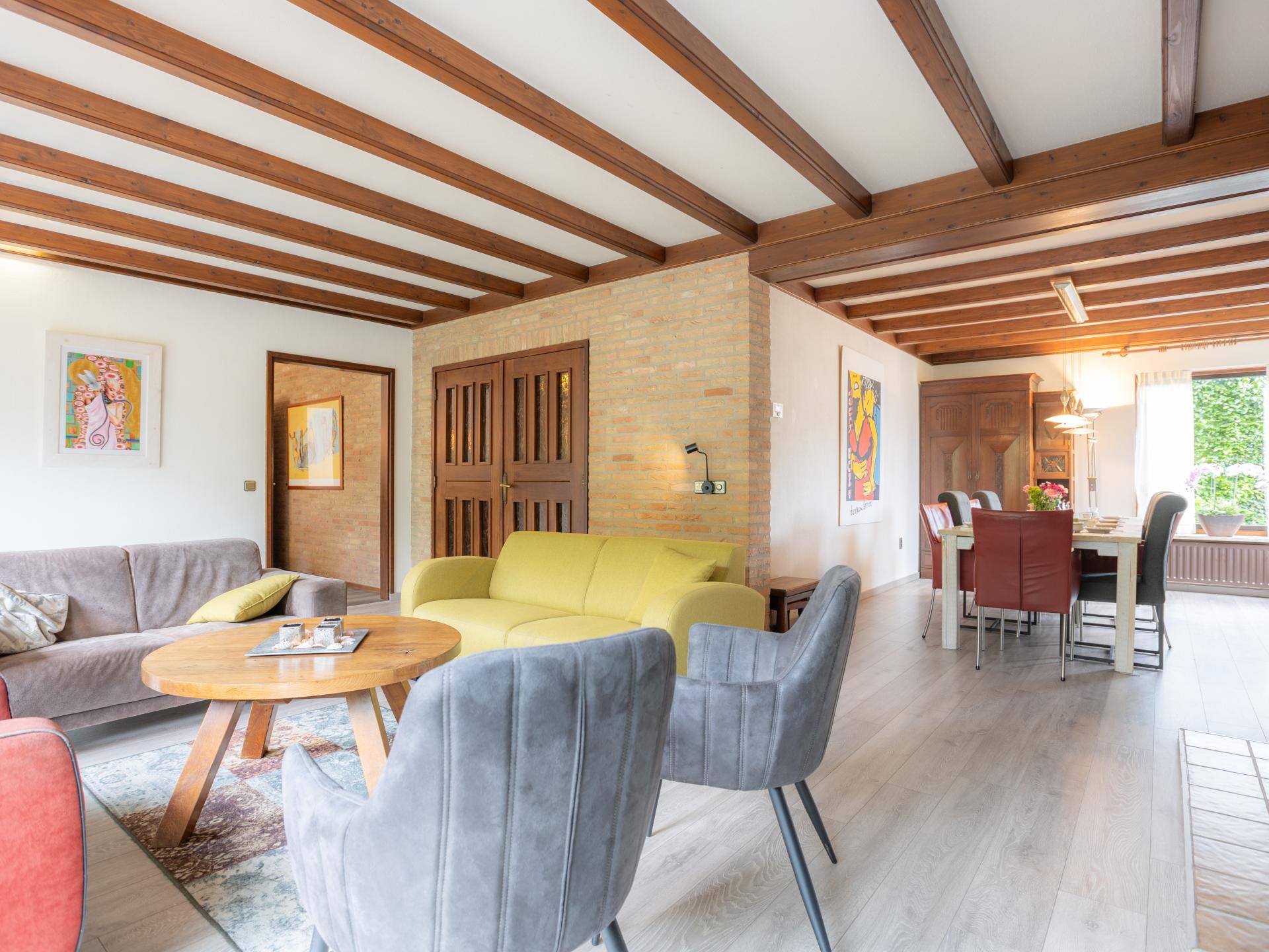 Ruime vakantiewoning met terras bij de duinen, 10 pers., Nieuwkuijk - foto 2