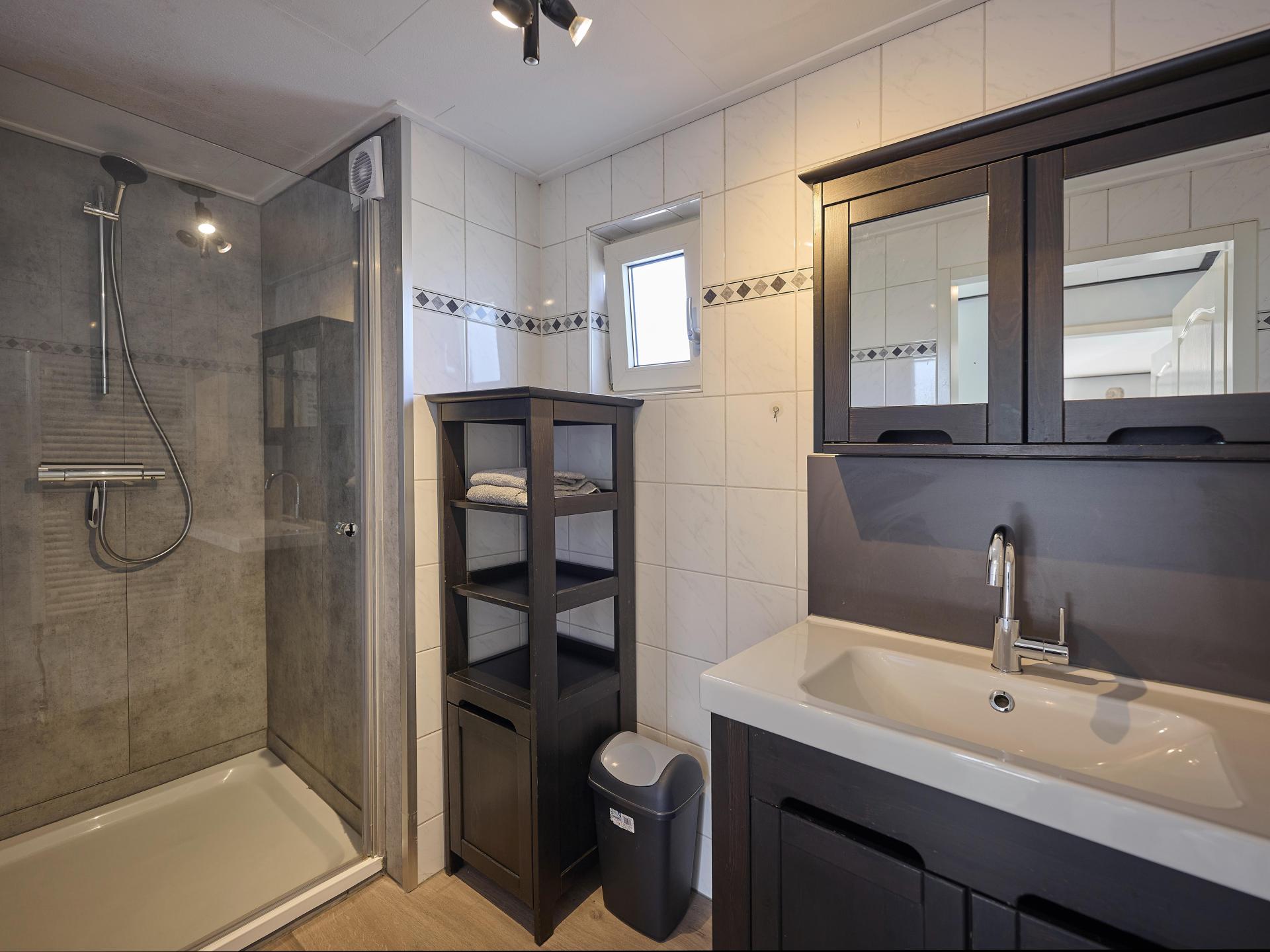 Gezellige wellnessvilla bij de Efteling, omringd door bos - foto 13