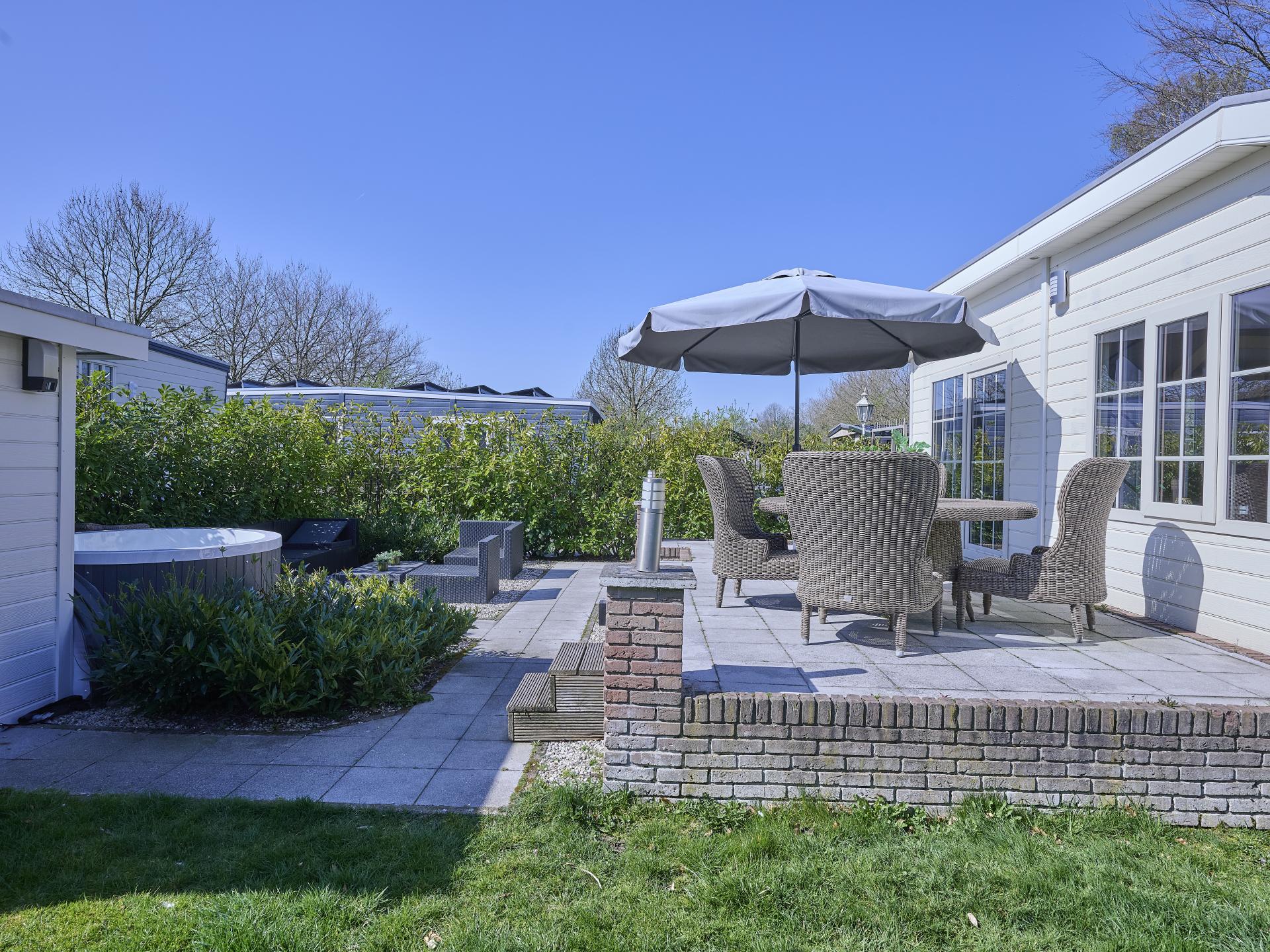 Wellness bungalow in het bos op 470m van Kaatsheuvel centrum - foto 21