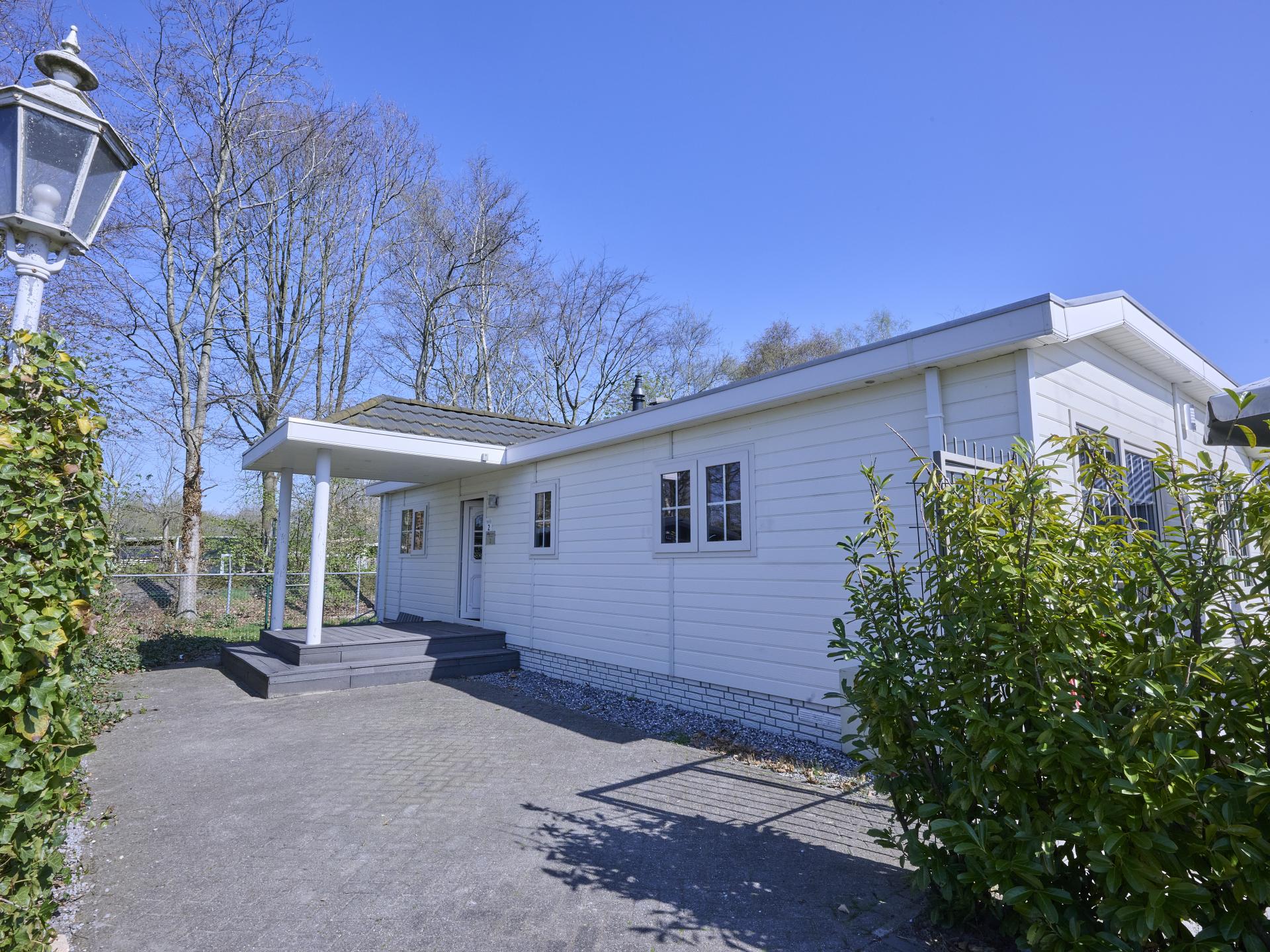 Wellness bungalow in het bos op 470m van Kaatsheuvel centrum - foto 34