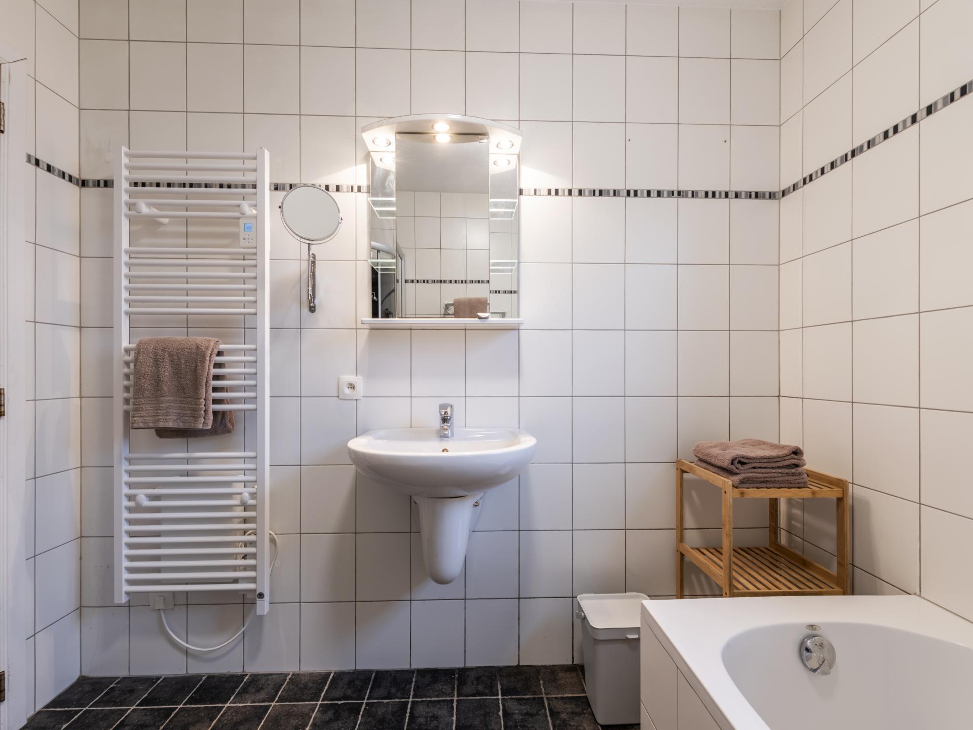 Luxe Ardens vakantiehuis voor 10 personen met sauna en jacuzzi in Marchin - foto 23