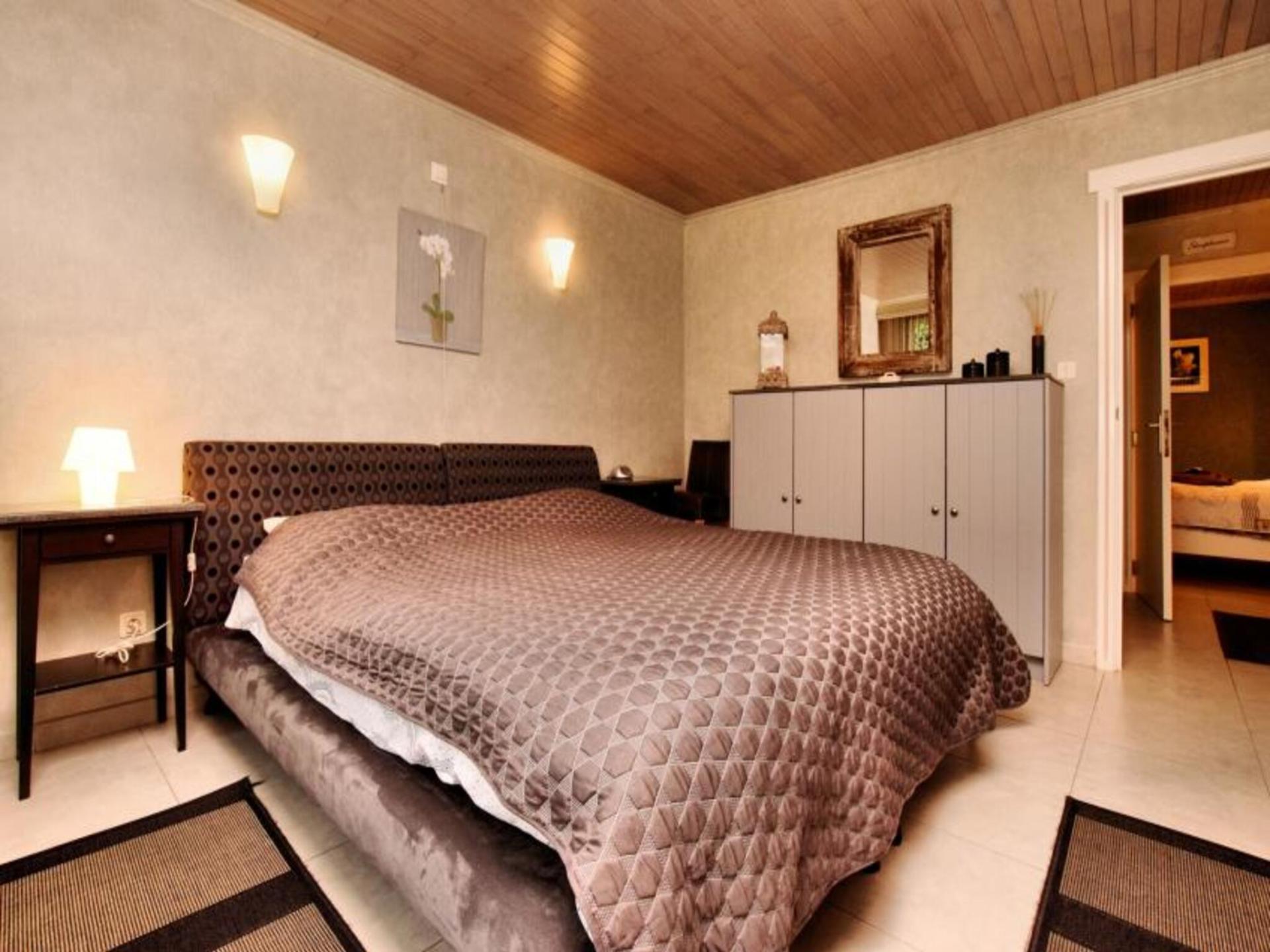 7-persoons vrijstaand vakantiehuis met wellness in Houffalize - foto 14
