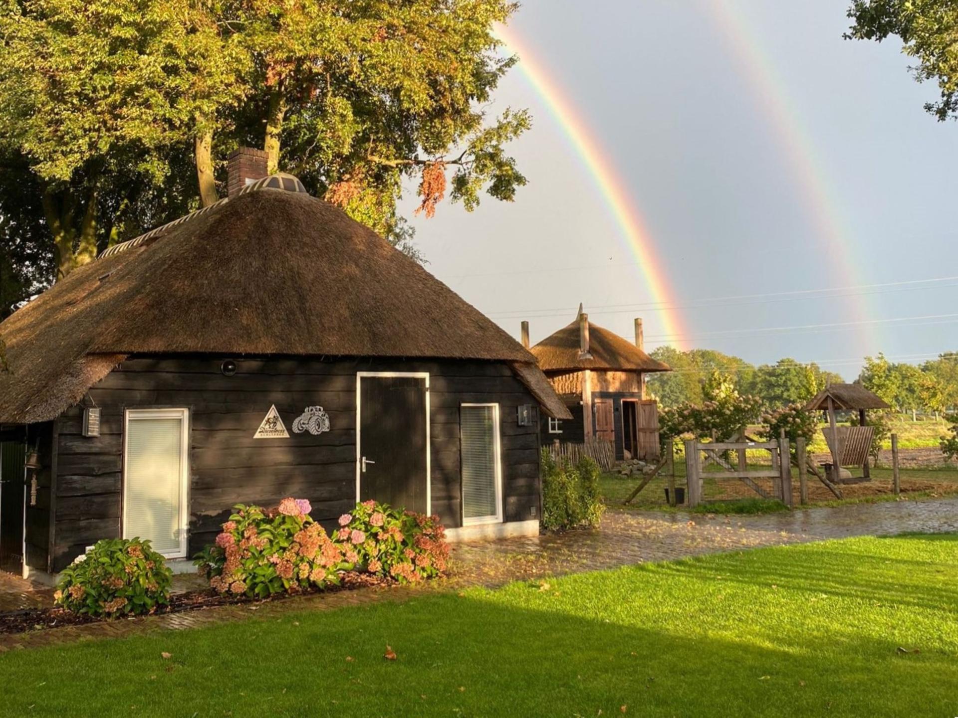 Luxe rietgedekte woning in het Vechtdal met tuin en dierenweide - foto 35