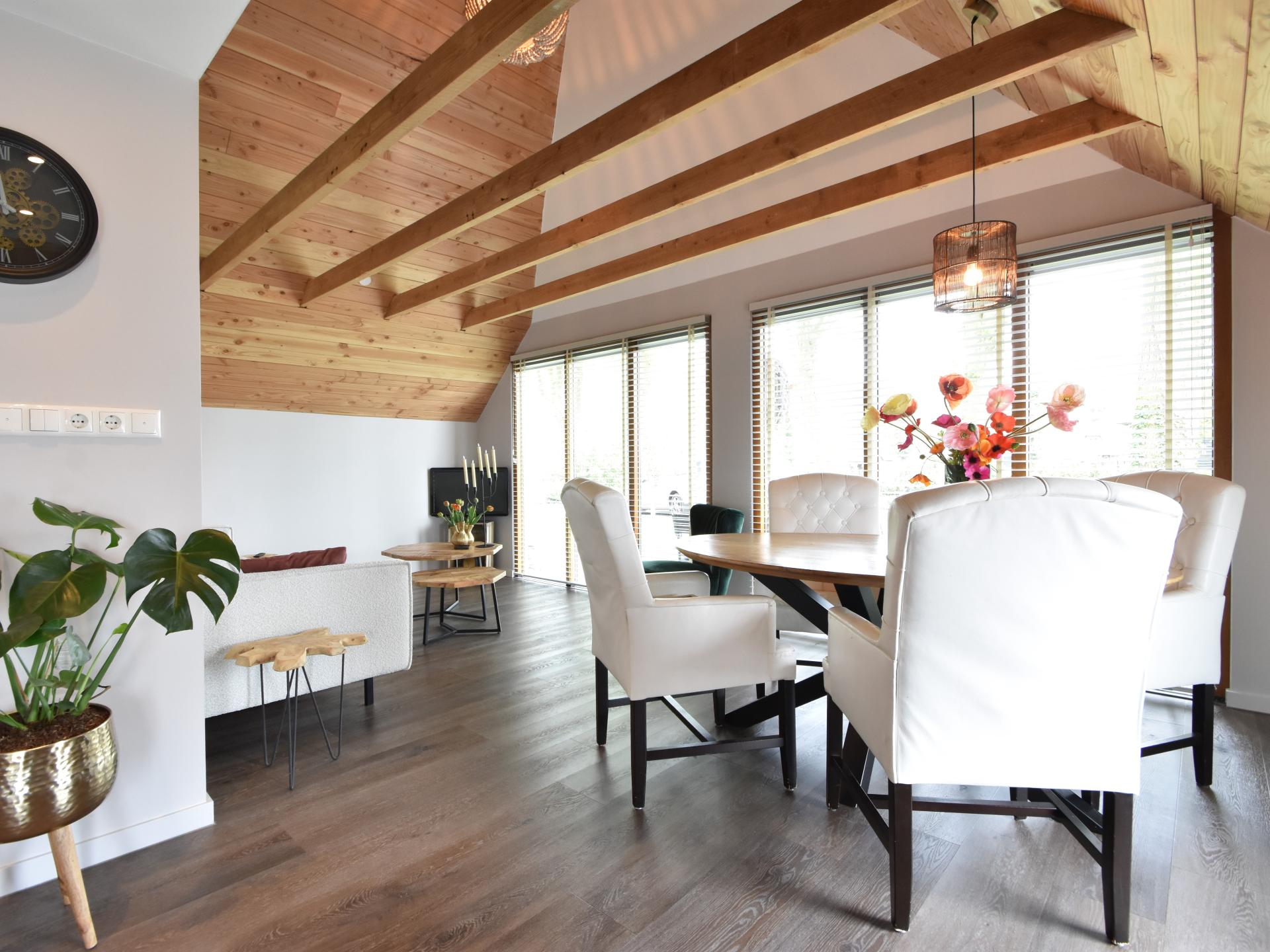 Luxe rietgedekte woning in het Vechtdal met tuin en dierenweide - foto 3