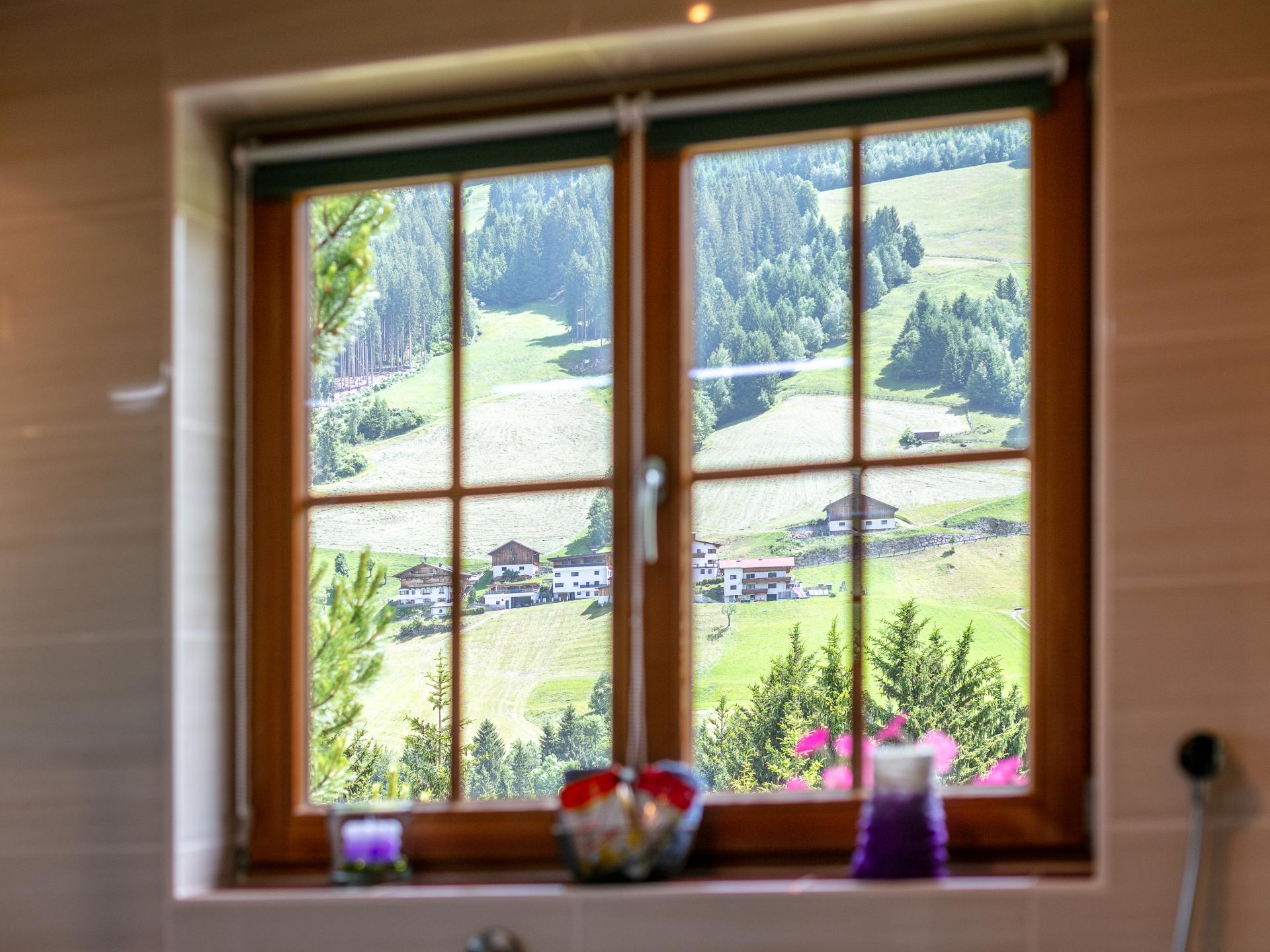 Vrijstaand chalet op de Kolsassberg met uitzicht op het Karwendelgebergte - foto 23