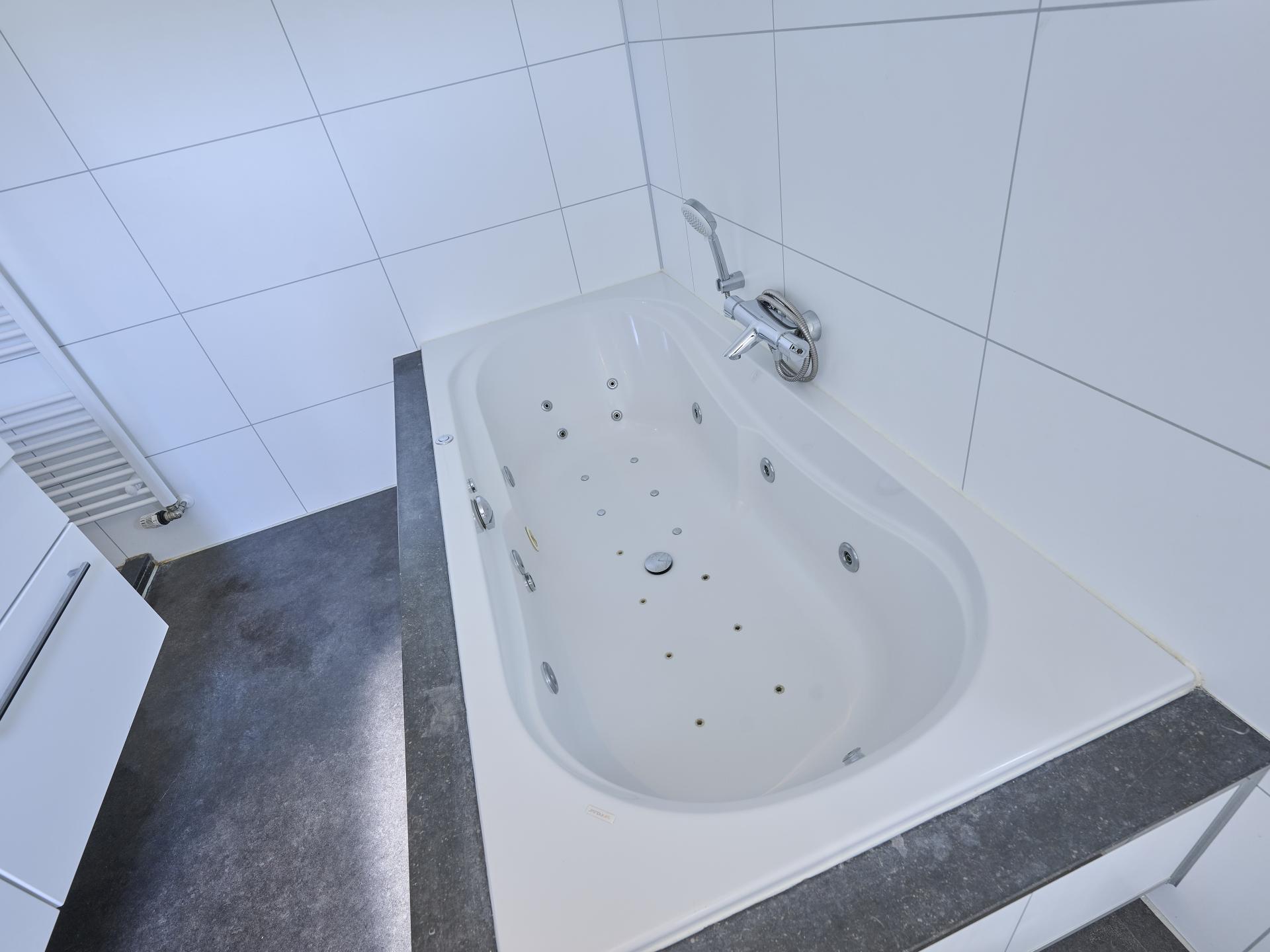 Wellness vakantiehuis met sauna, 3 slaapkamers, dichtbij Efteling - foto 11