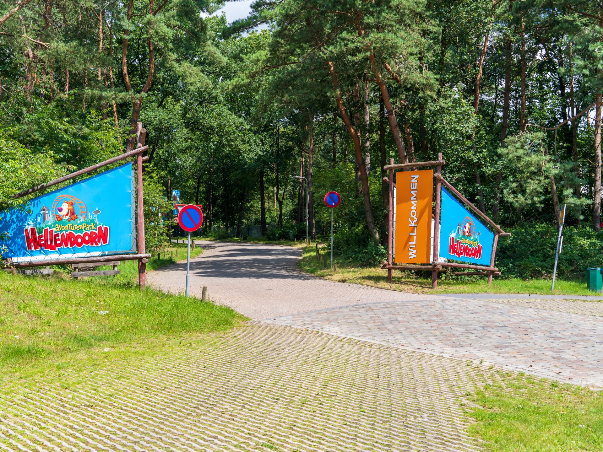 Reggezicht: nieuw vakantiehuis met enorme tuin in hartje Hellendoorn - foto 17