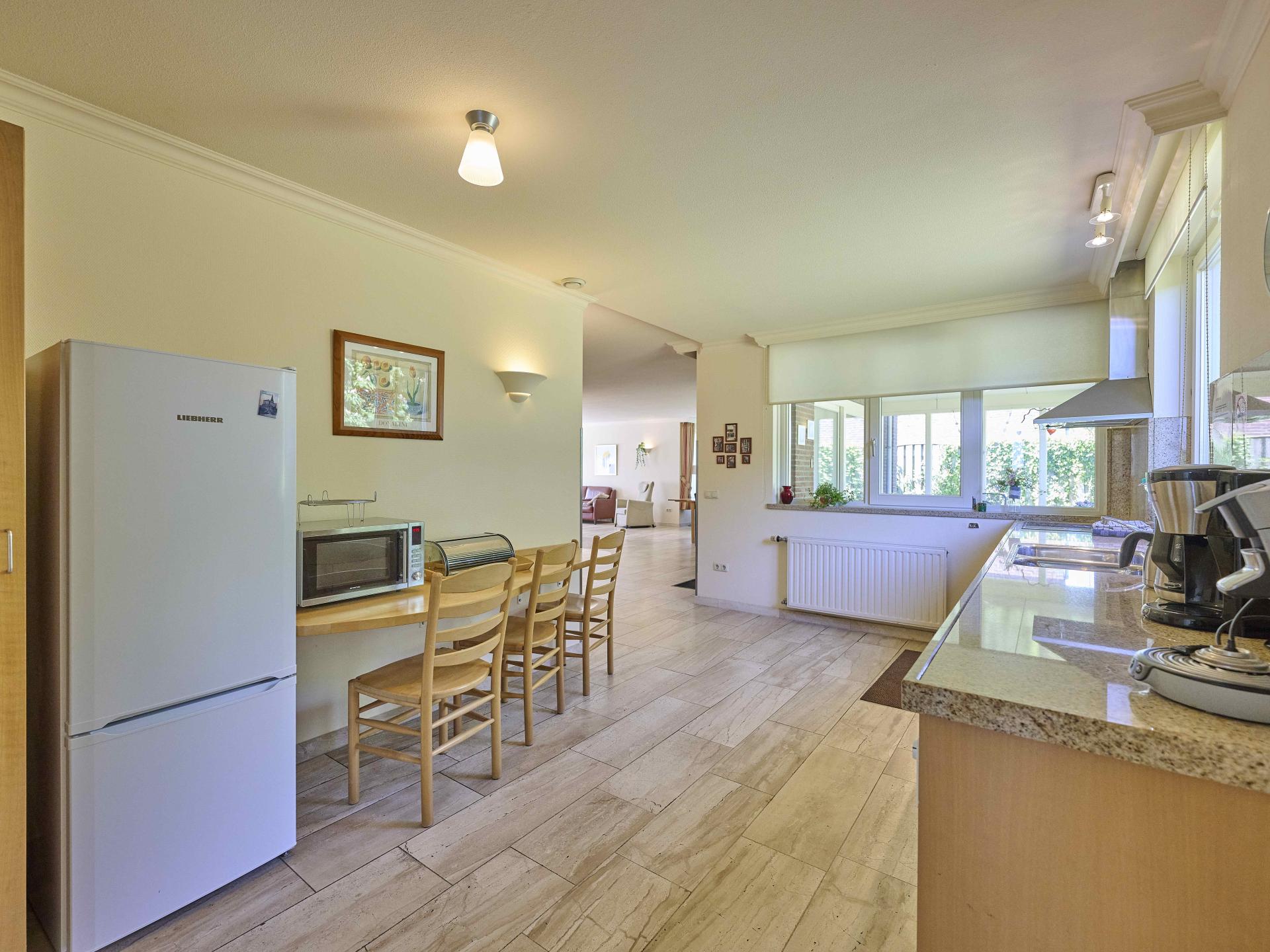 Toegankelijke designvilla in hartje Panningen, ideaal voor 6 personen - foto 15