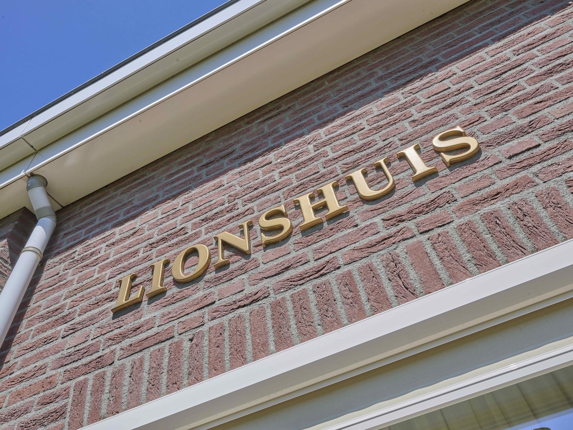 Toegankelijke designvilla in hartje Panningen, ideaal voor 6 personen - foto 56