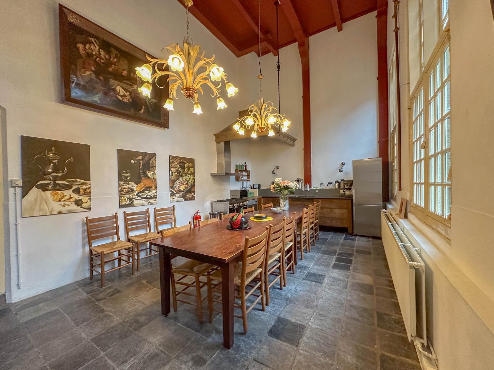 Twee historische weeshuizen voor 32 personen in hartje Enkhuizen - foto 13