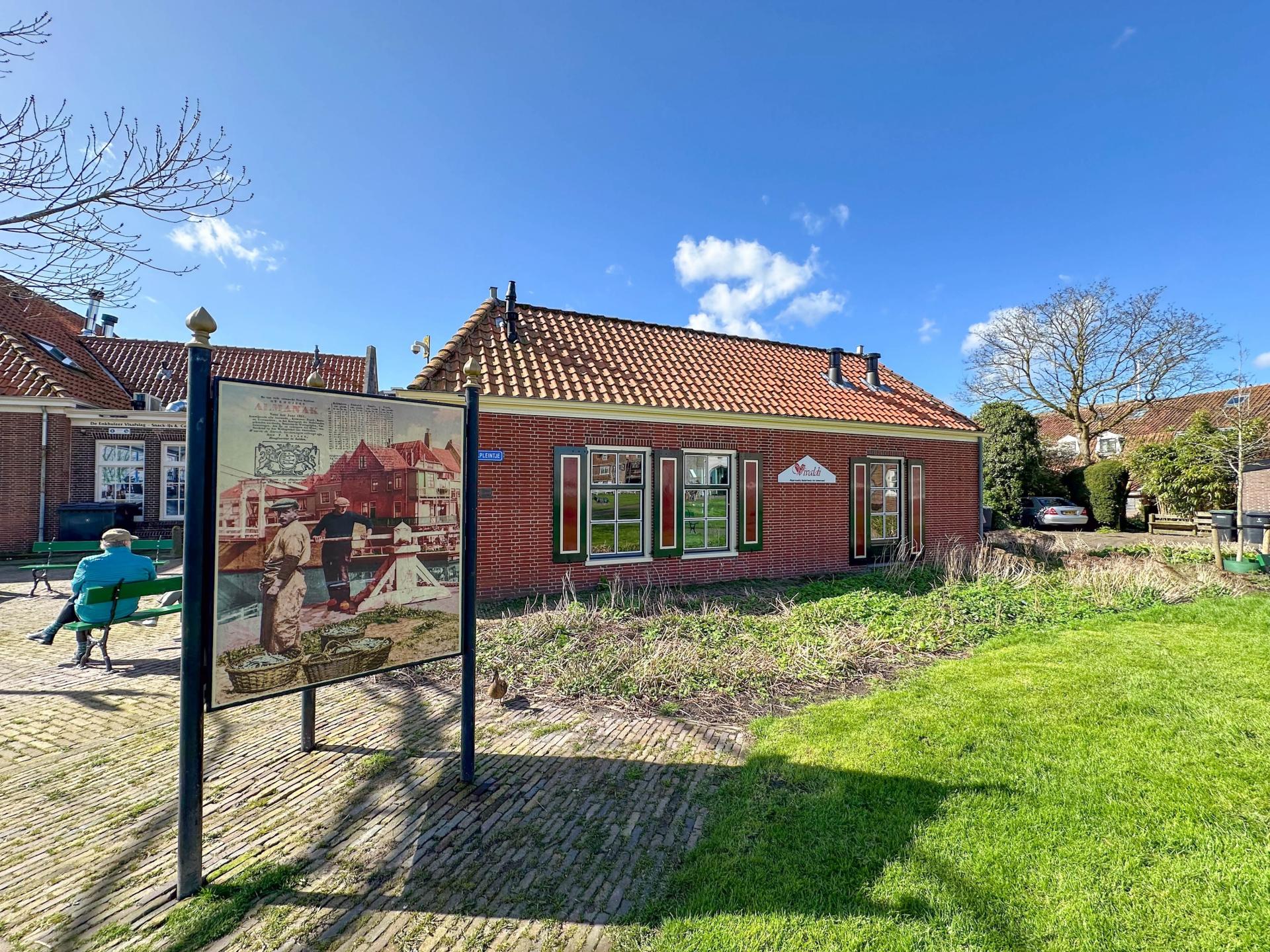 Twee historische weeshuizen voor 32 personen in hartje Enkhuizen - foto 30
