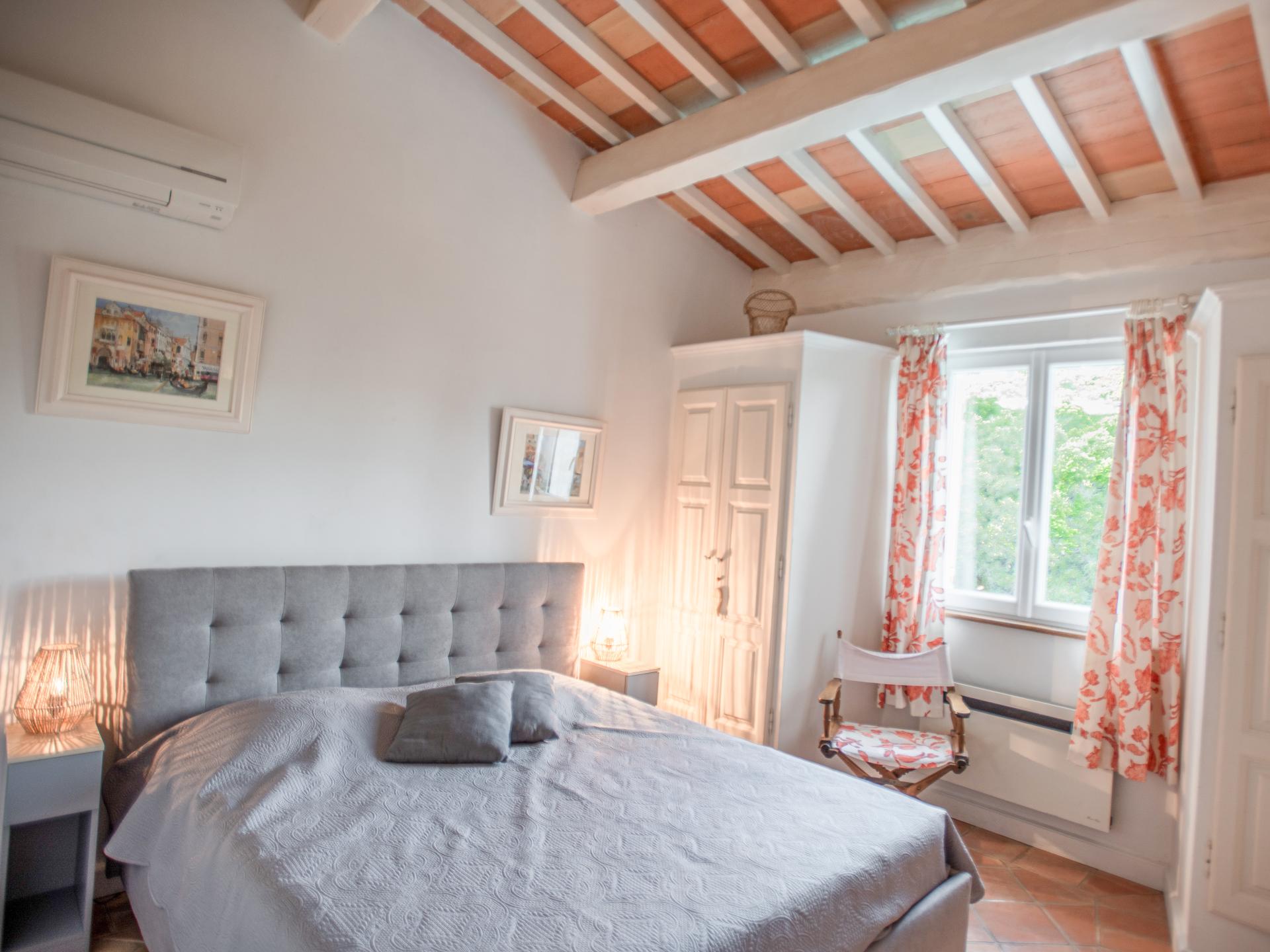 Villa met panoramisch uitzicht, privézwembad en strand op 2 km in Cavalaire-sur-Mer - foto 17