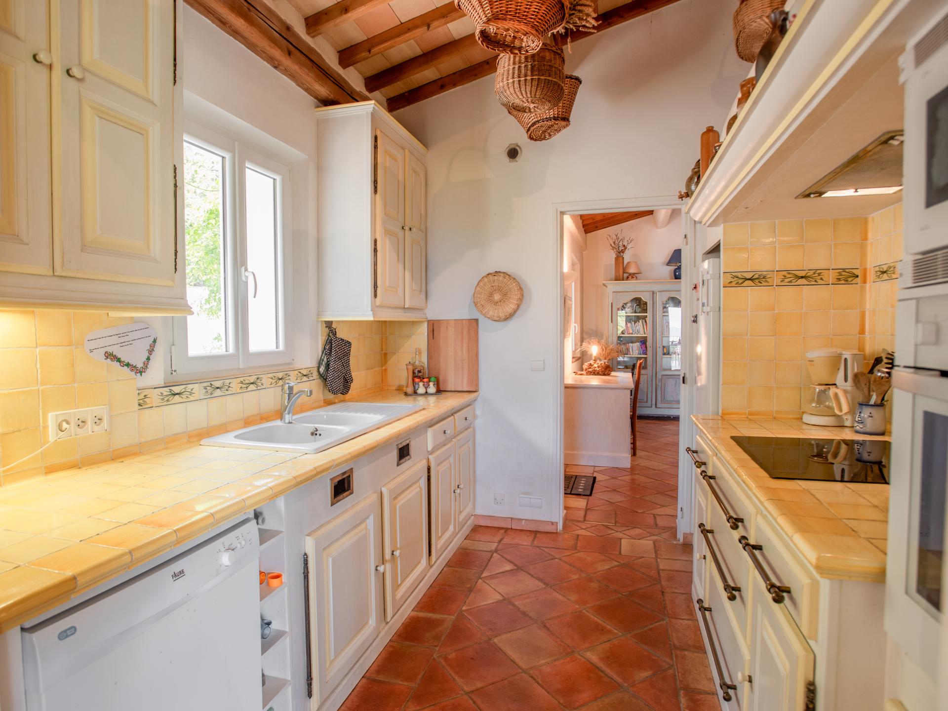 Villa met panoramisch uitzicht, privézwembad en strand op 2 km in Cavalaire-sur-Mer - foto 14