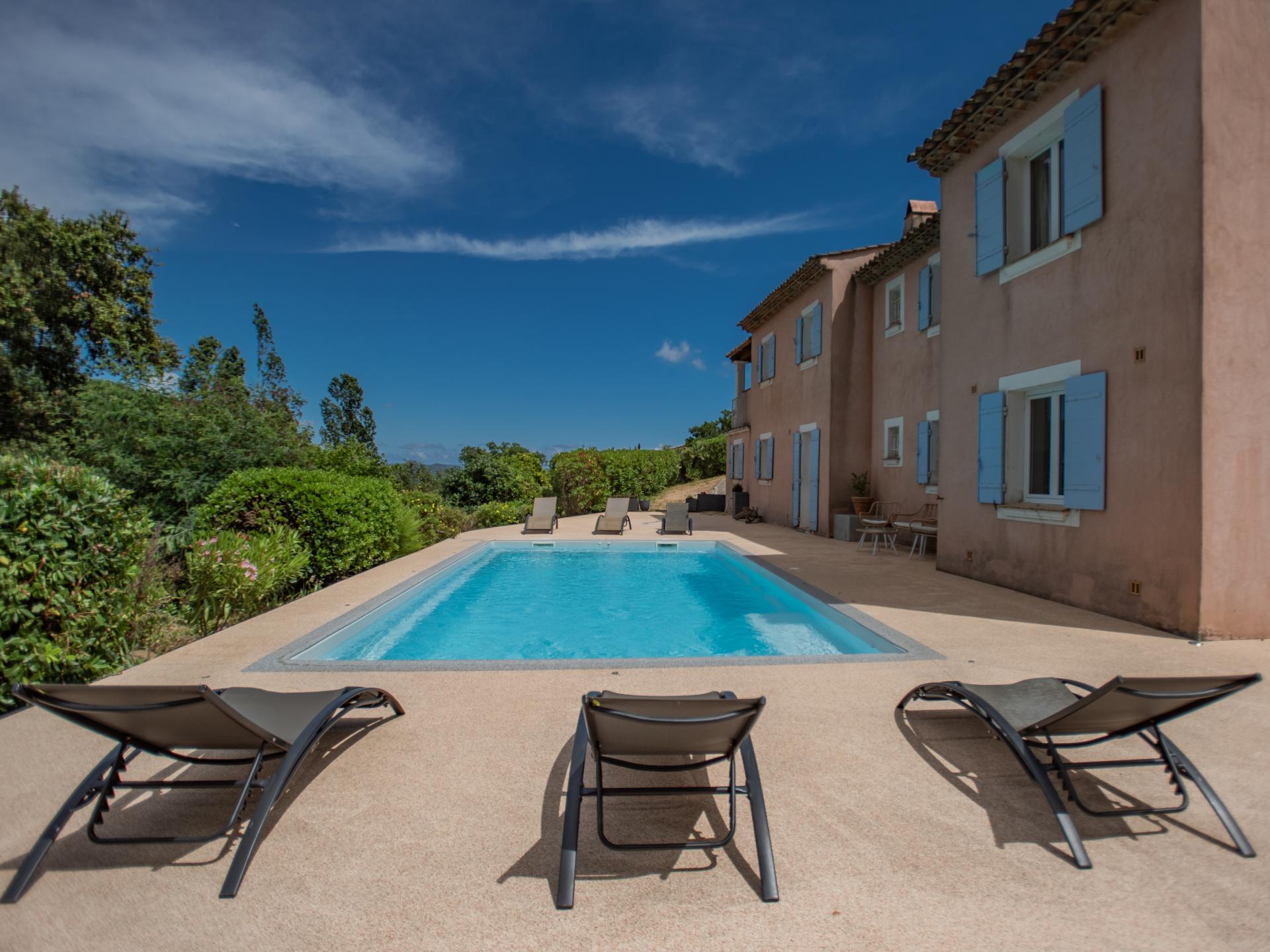 Villa met panoramisch uitzicht, privézwembad en strand op 2 km in Cavalaire-sur-Mer - foto 31