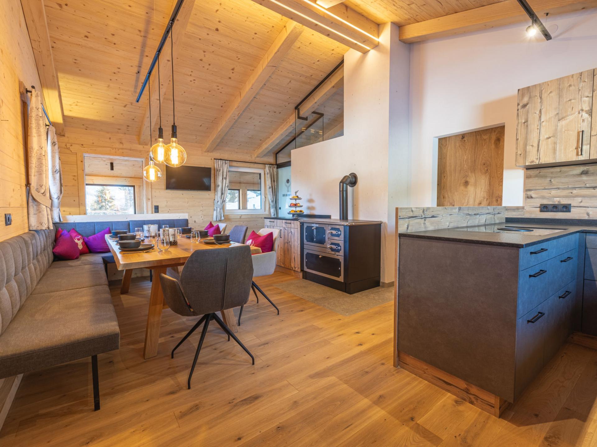 Luxe chalet direct aan de skipiste met privé whirlpool en sauna in Gerlos - foto 5