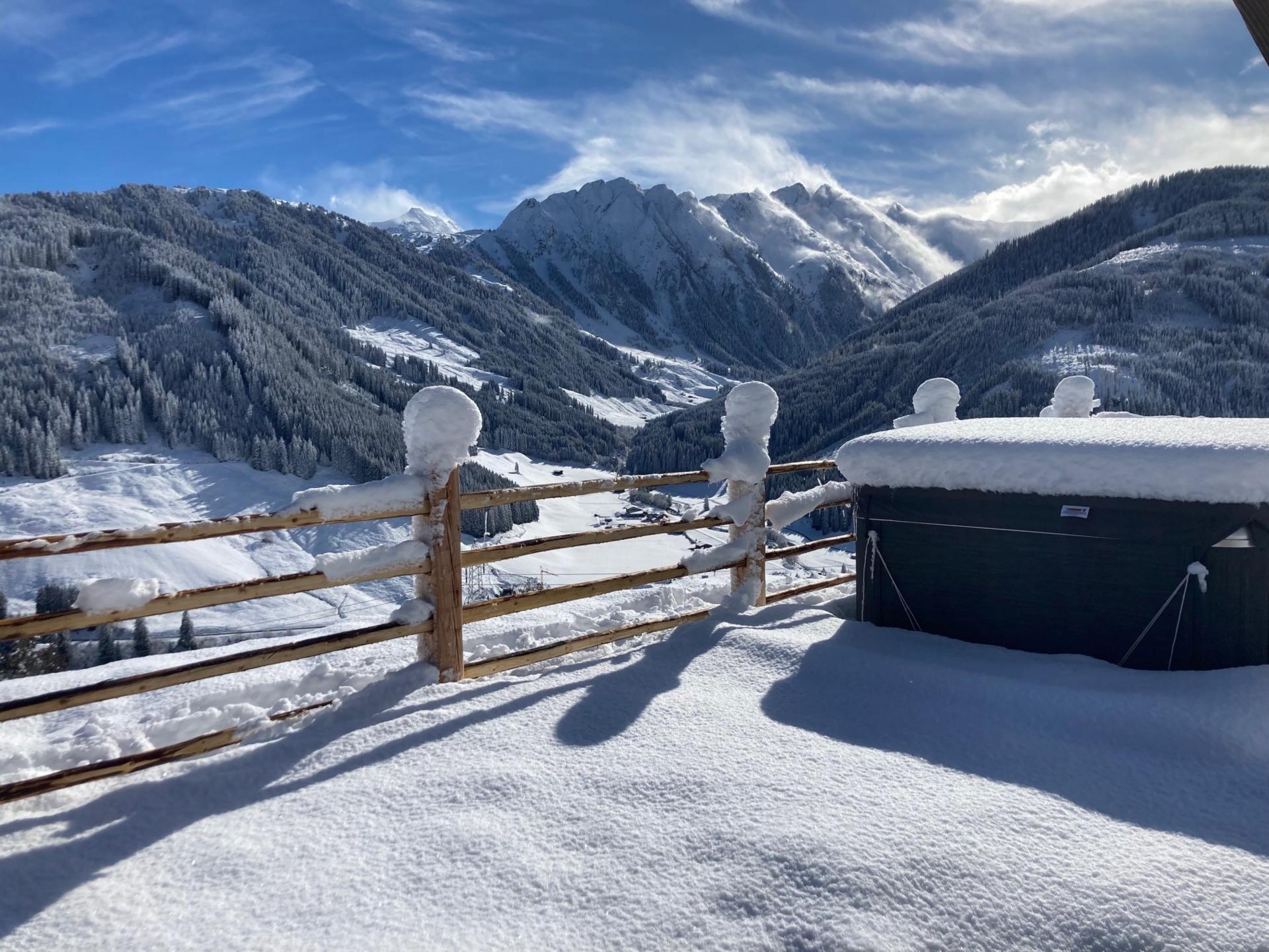 Luxe chalet direct aan de skipiste met privé whirlpool en sauna in Gerlos - foto 39