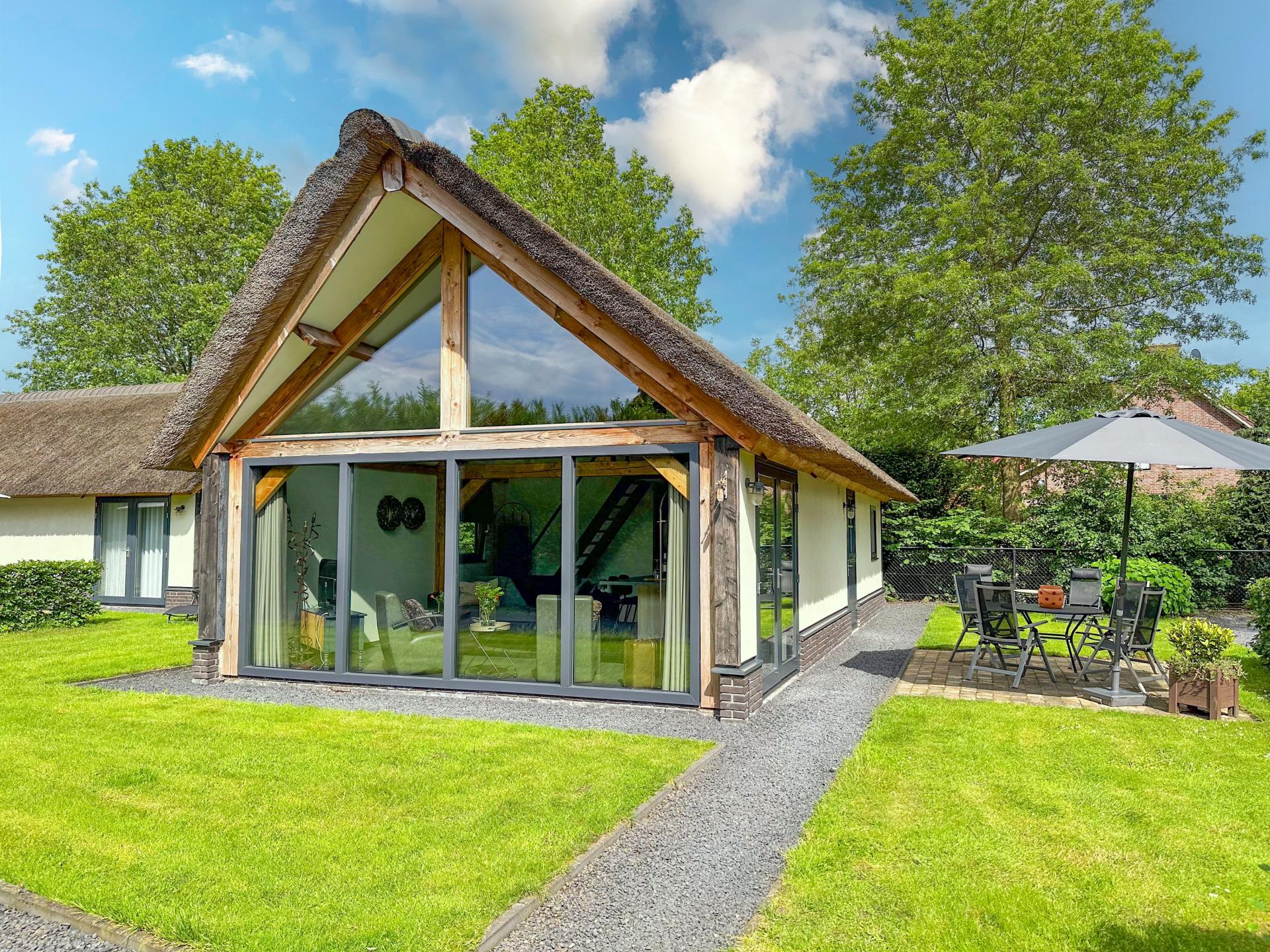Landelijk luxe rietgedekt huis op vakantielandgoed in Alphen - foto 2