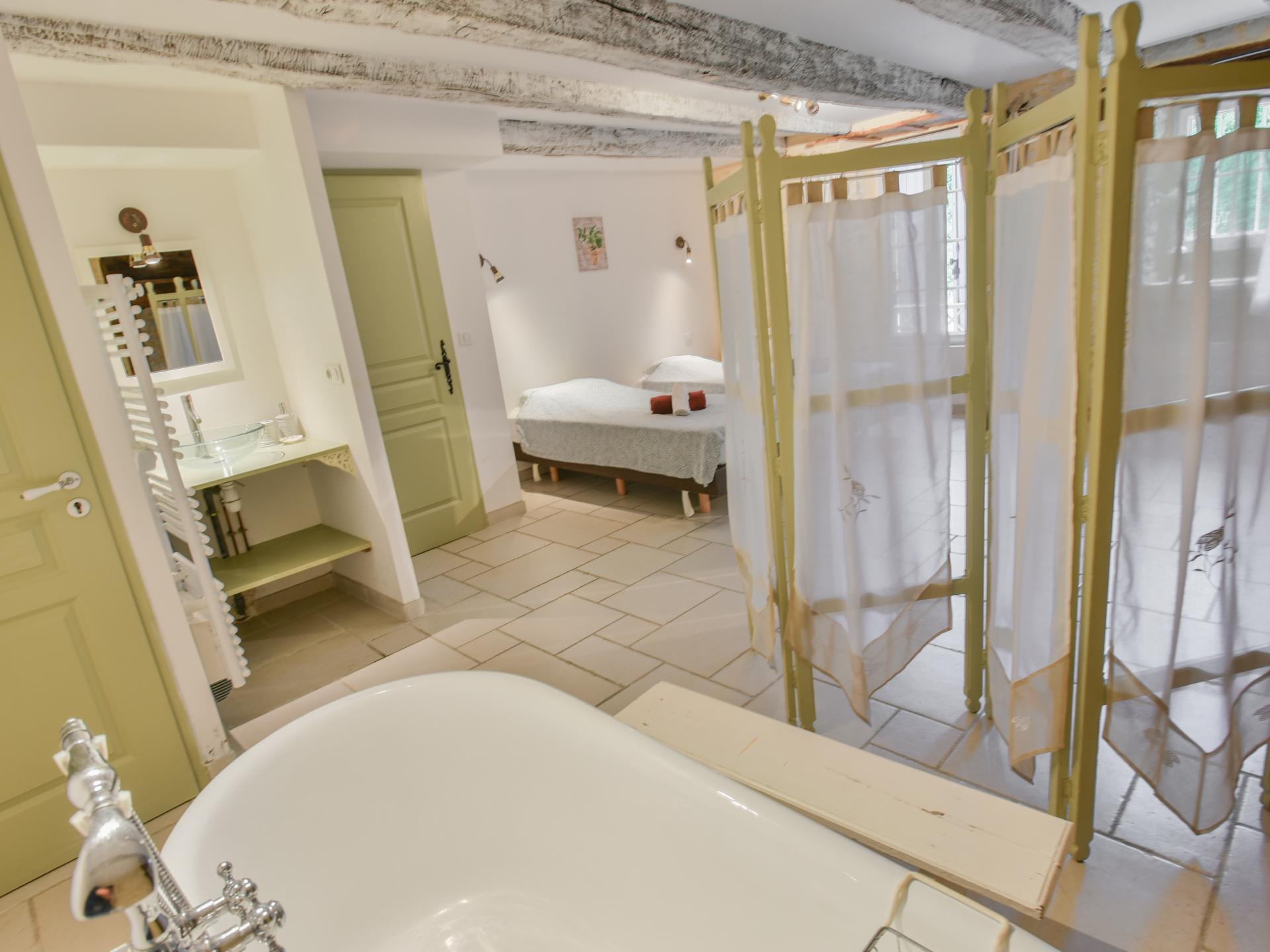 Gezellig familiehuis met zwembad in Dégagnac - foto 37